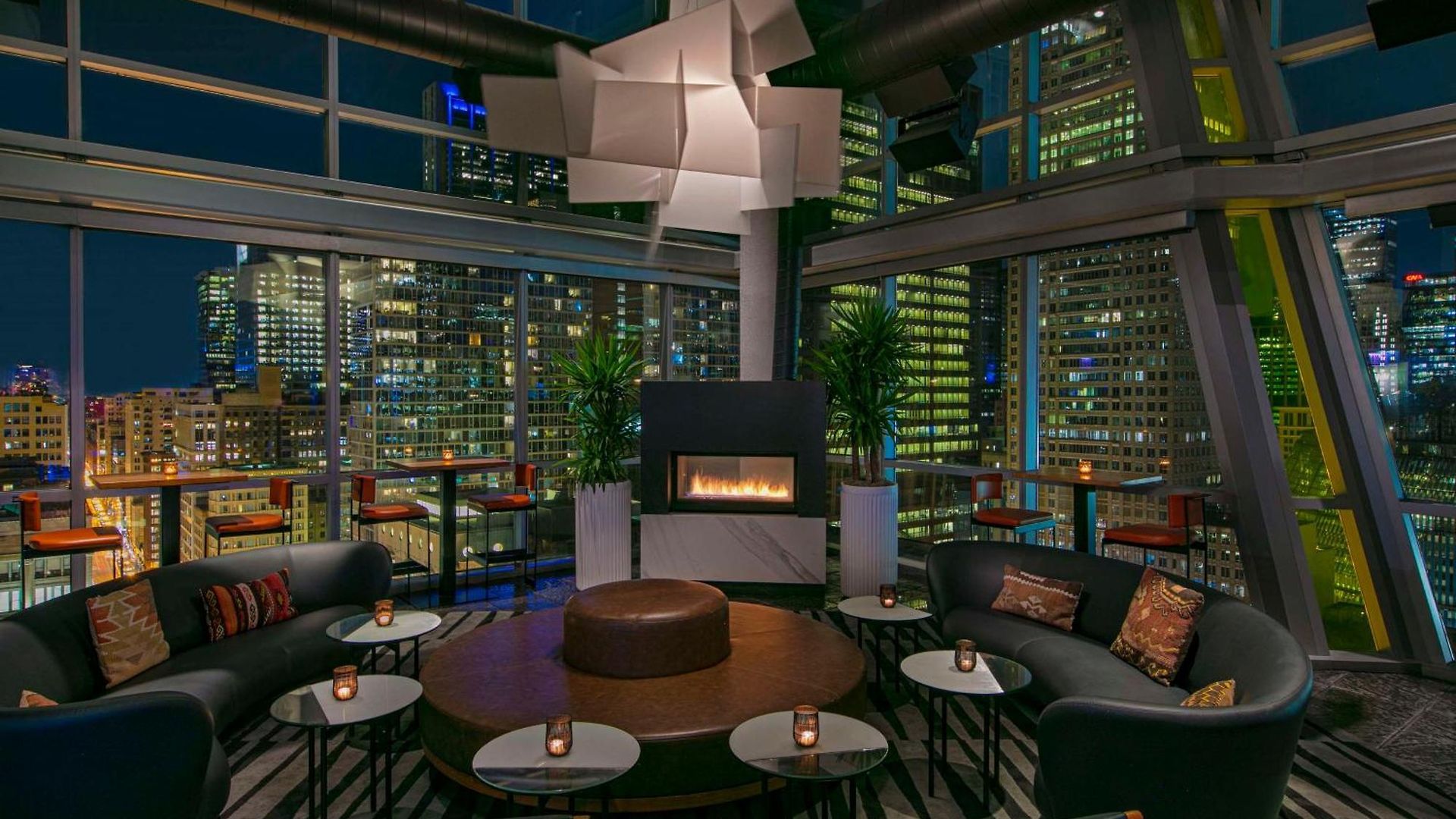 Hotel Thewit Chicago, A Hilton Chicago
