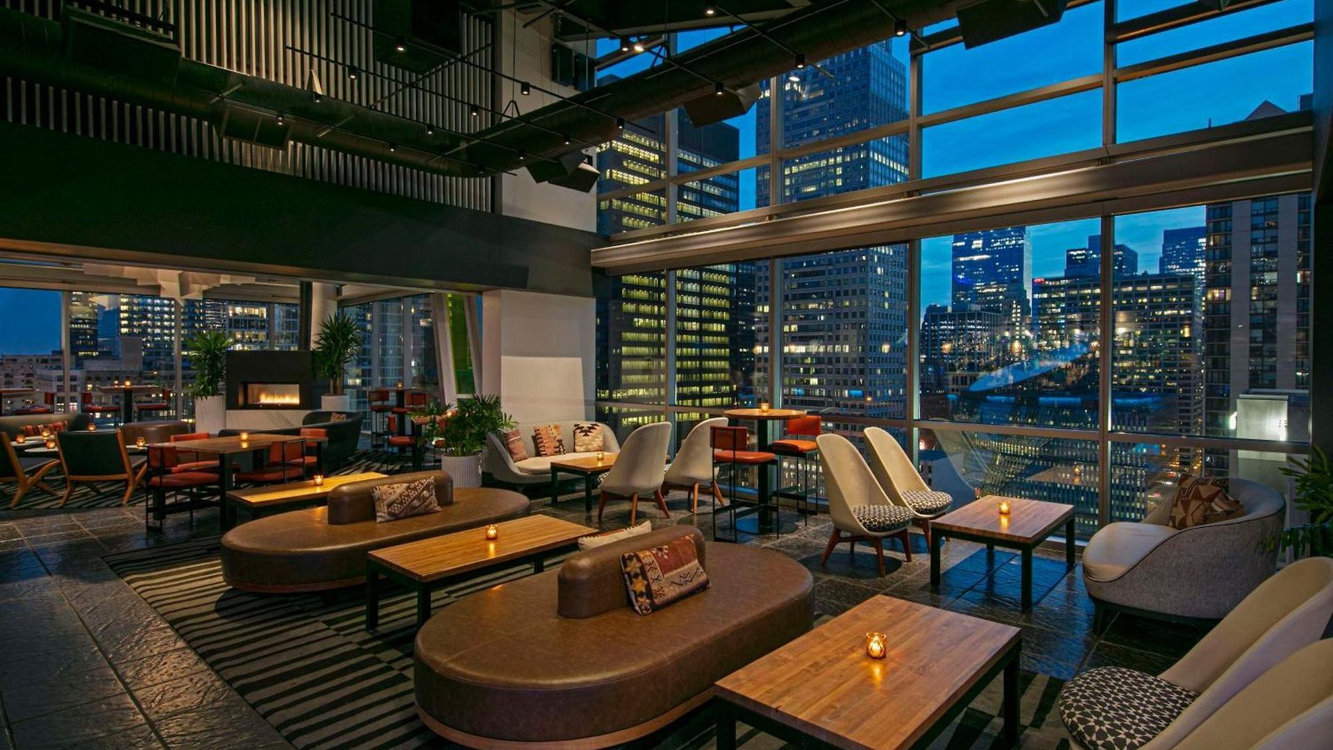 Thewit Chicago, A Hilton Hotel Chicago