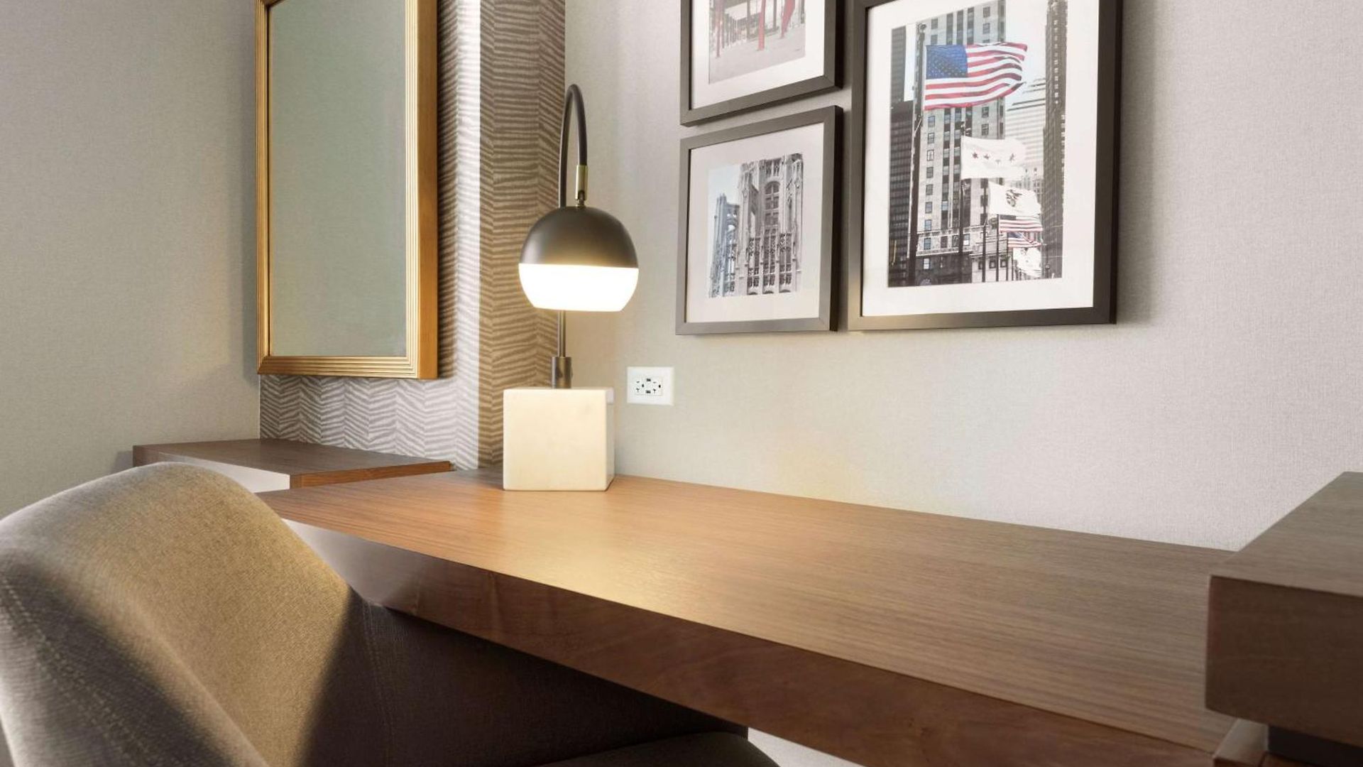 Hampton Inn Chicago West Loop Fulton Market Area