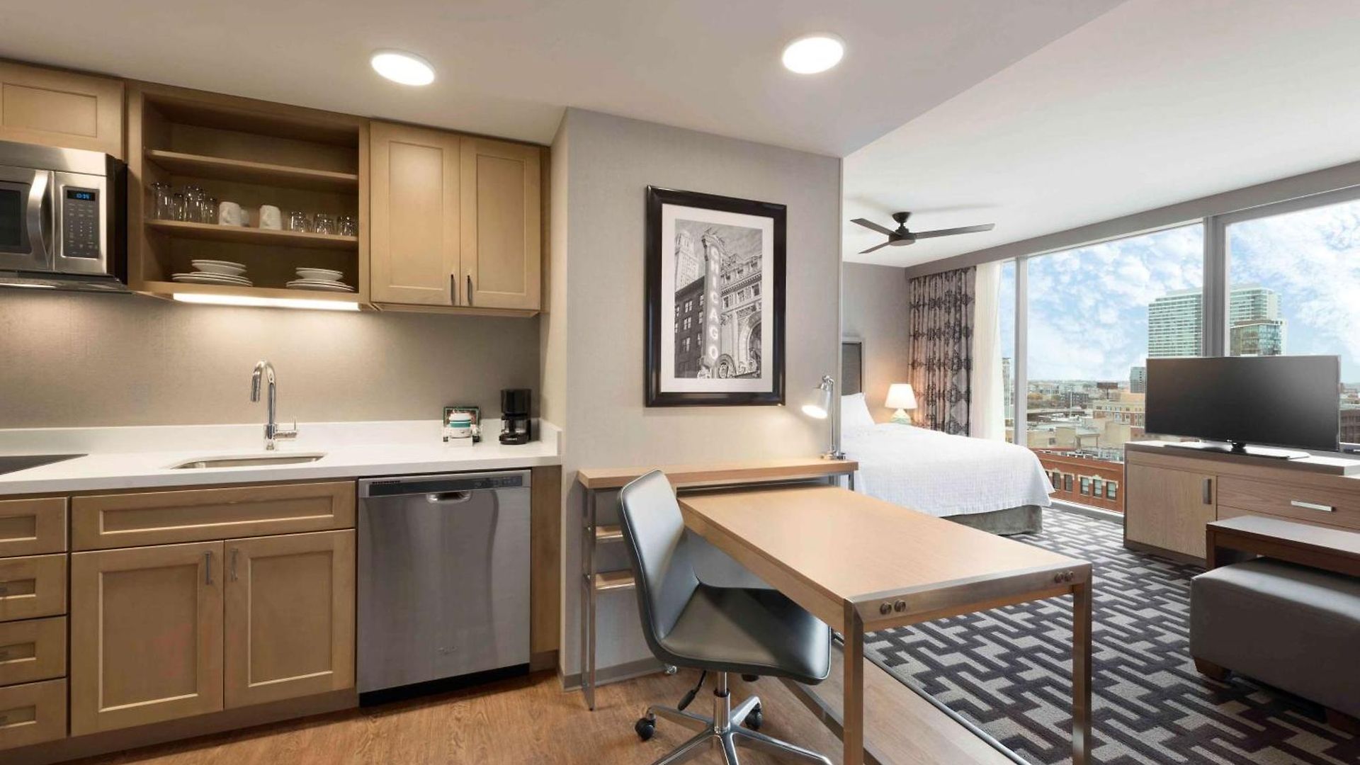 Homewood By Hilton West Loop Fulton Mkt Area Hotel 3*
