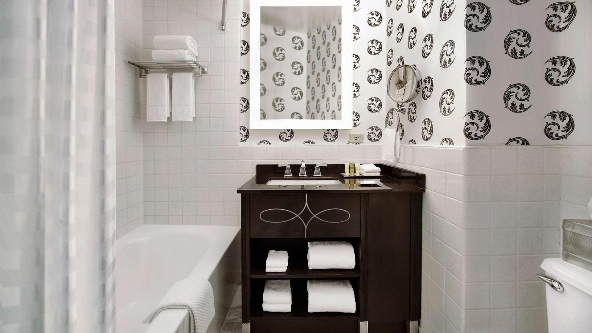 The Palmer House Hilton Hotel 4*