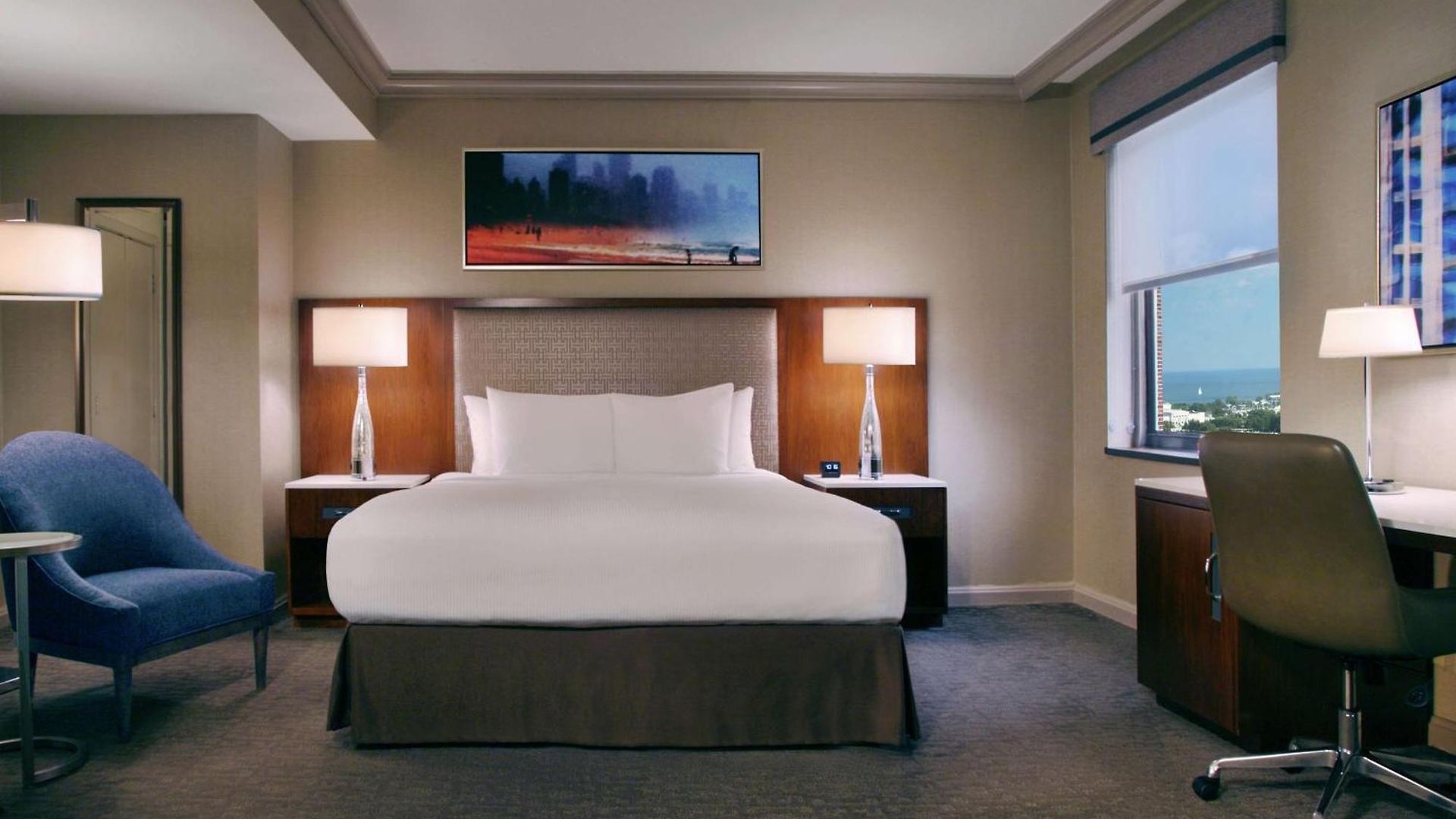 Hilton Hotel 3*