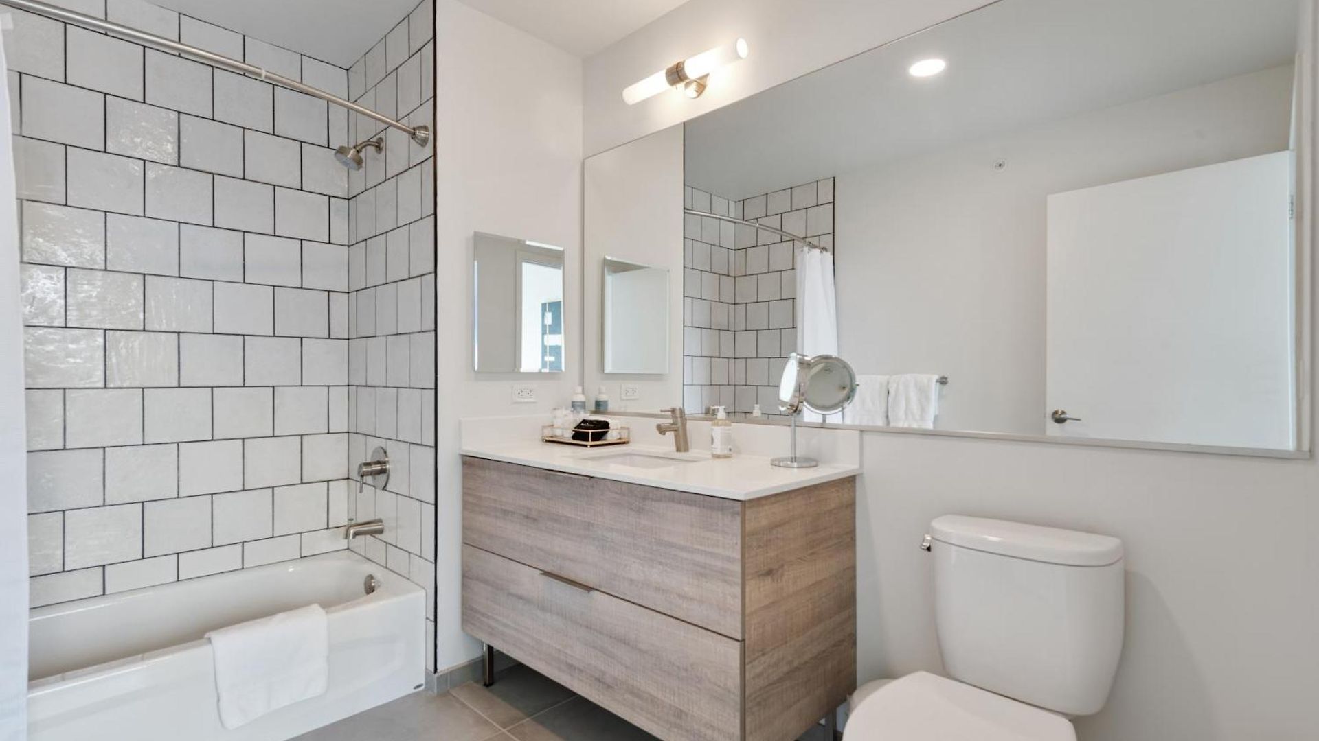 Aurelien Spacious In The Heart Of Gold Coast *