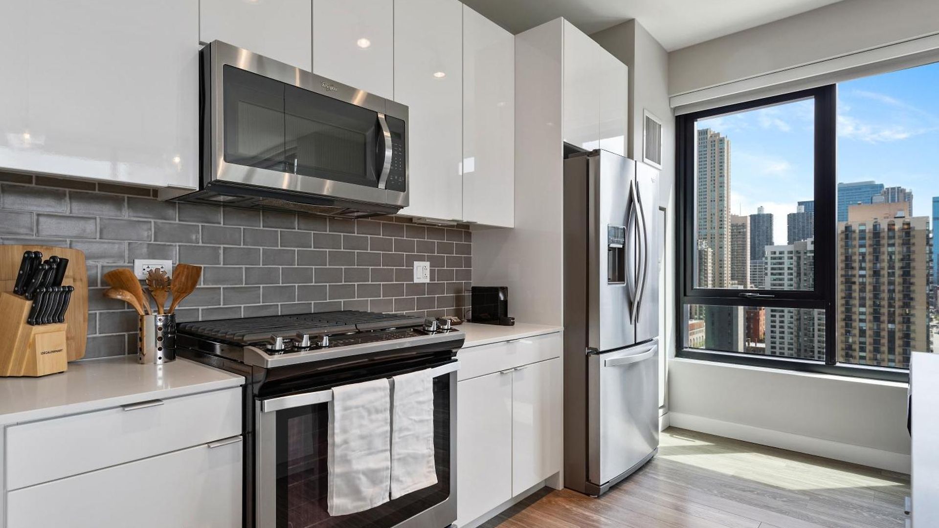 Aurelien Spacious In The Heart Of Gold Coast Apartment *