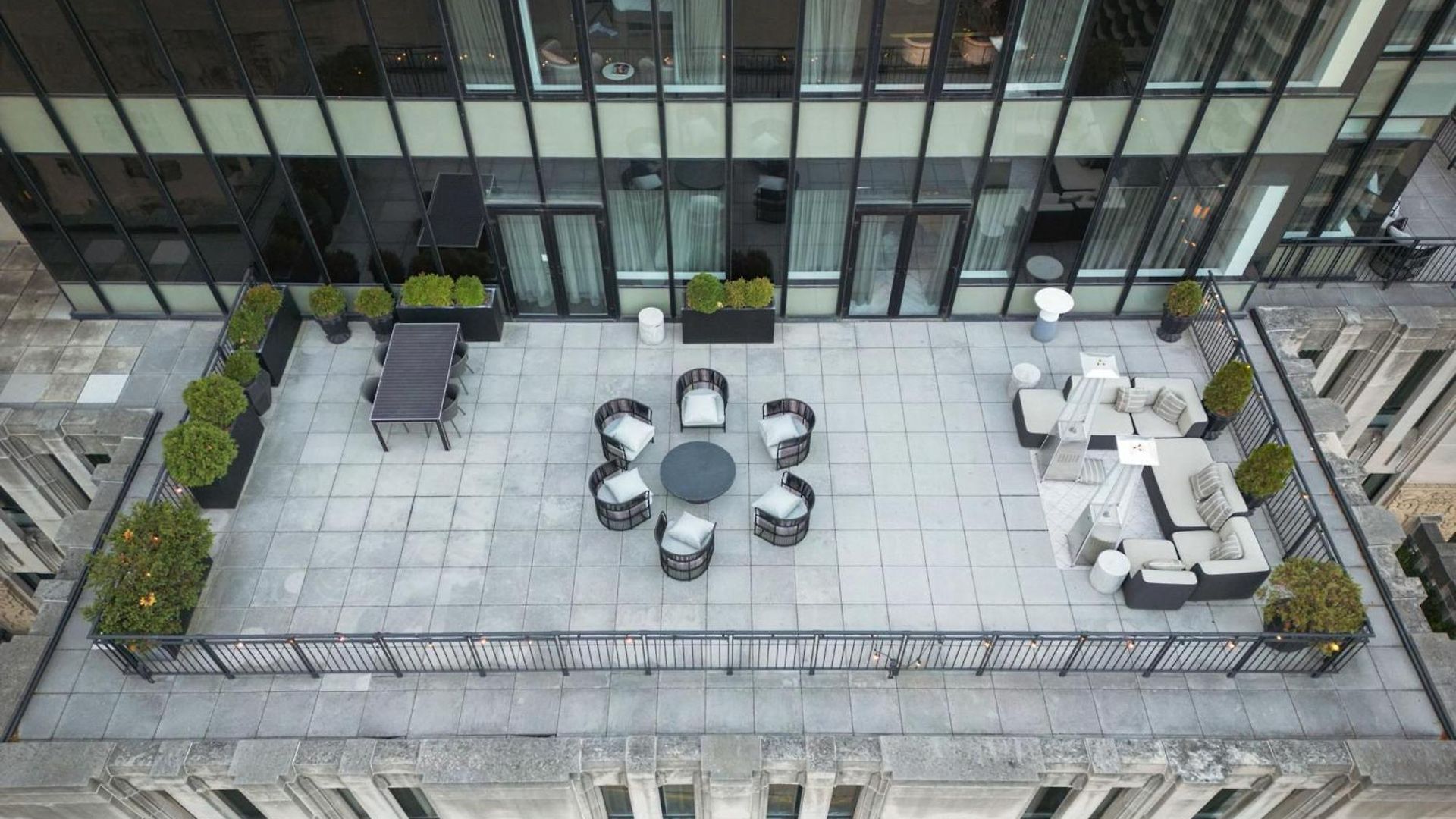 The Gwen, A Luxury Collection Hotel, Michigan Avenue 4*