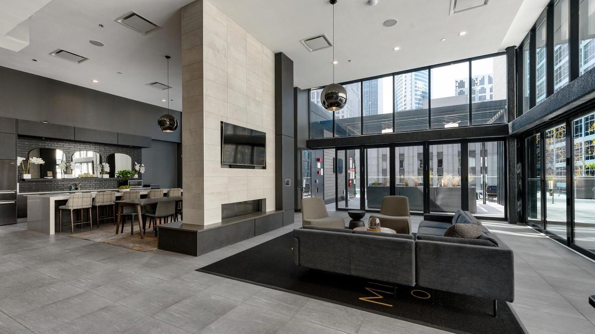 Experience Downtown At Millennium - Luxury In The Loop Apartment
