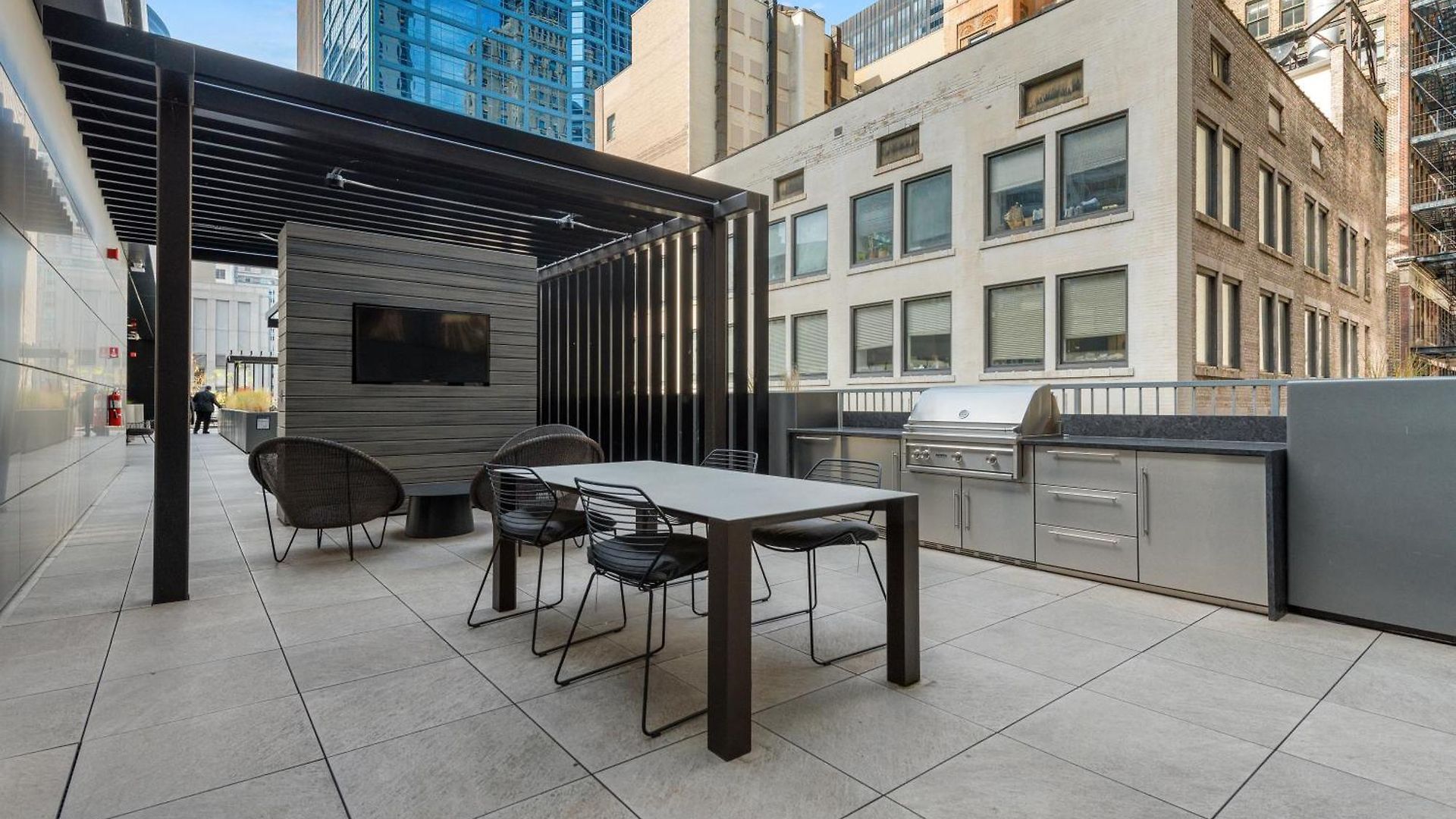 Experience Downtown At Millennium - Luxury In The Loop Apartment Chicago