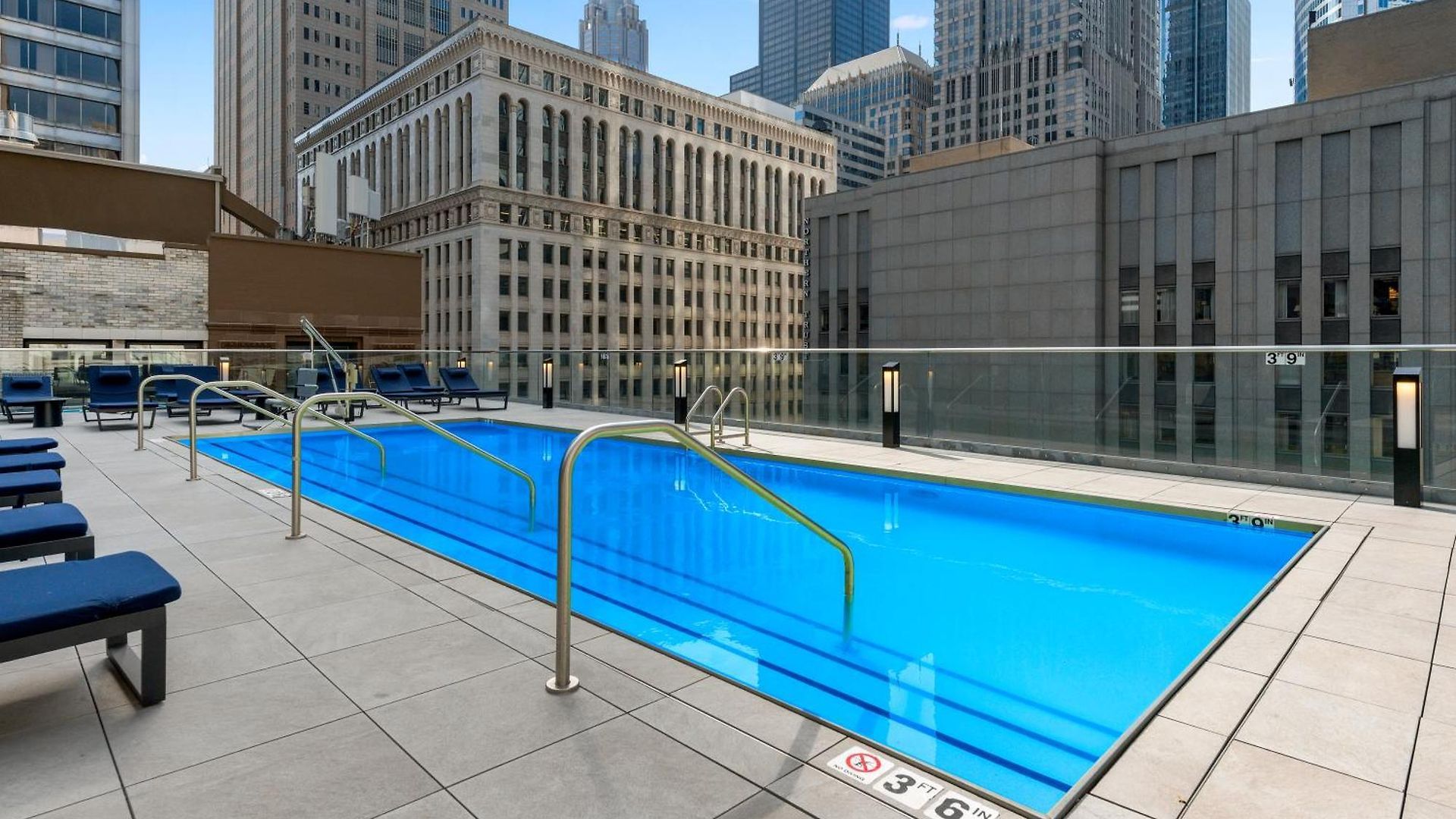 Apartment Experience Downtown At Millennium - Luxury In The Loop