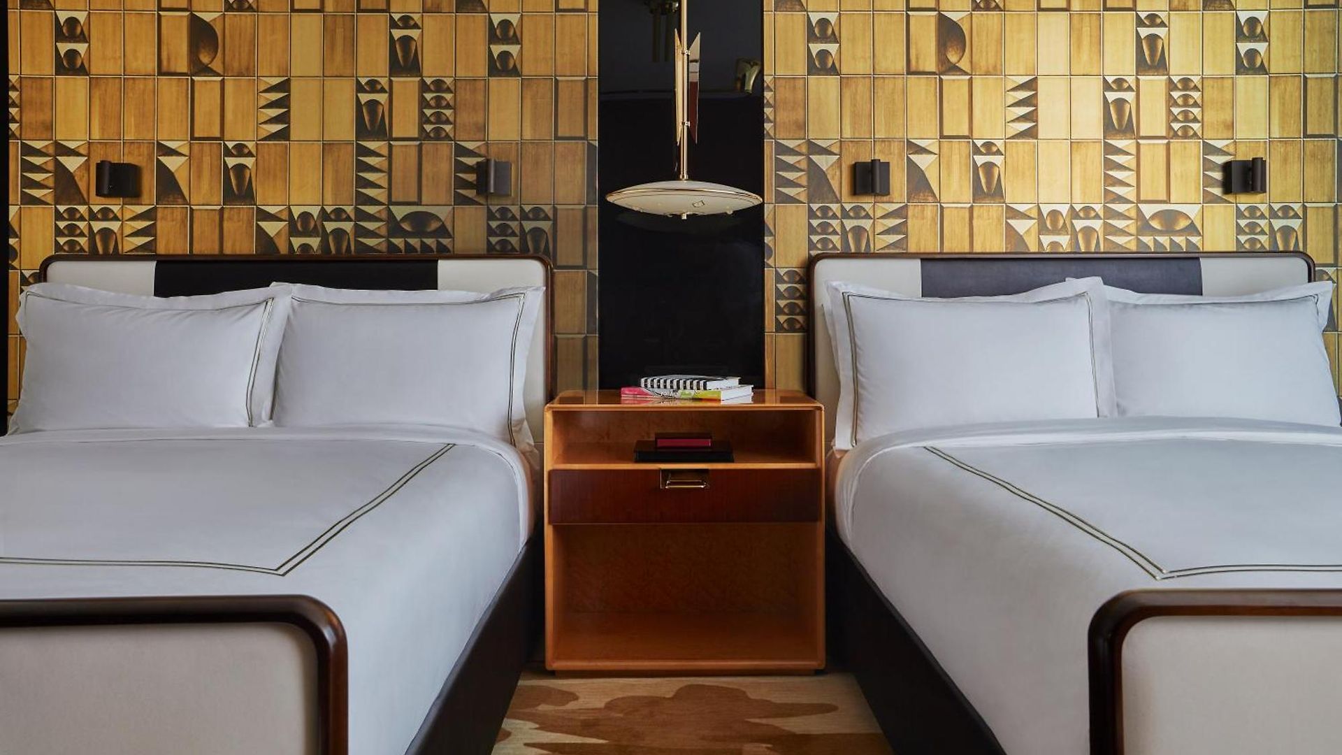 Hotel Viceroy Chicago