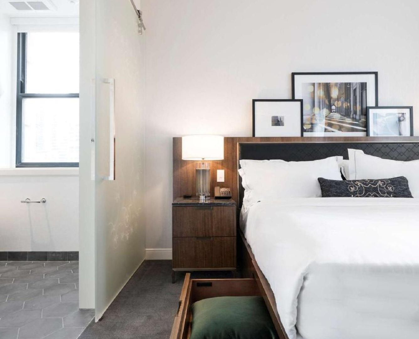 Hotel Londonhouse Chicago, Curio Collection By Hilton