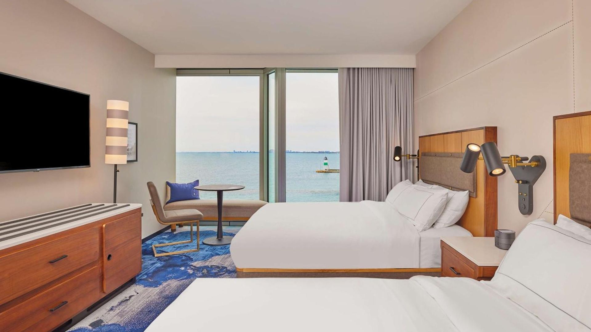 Sable At Navy Pier Chicago, Curio Collection By Hilton Hotel