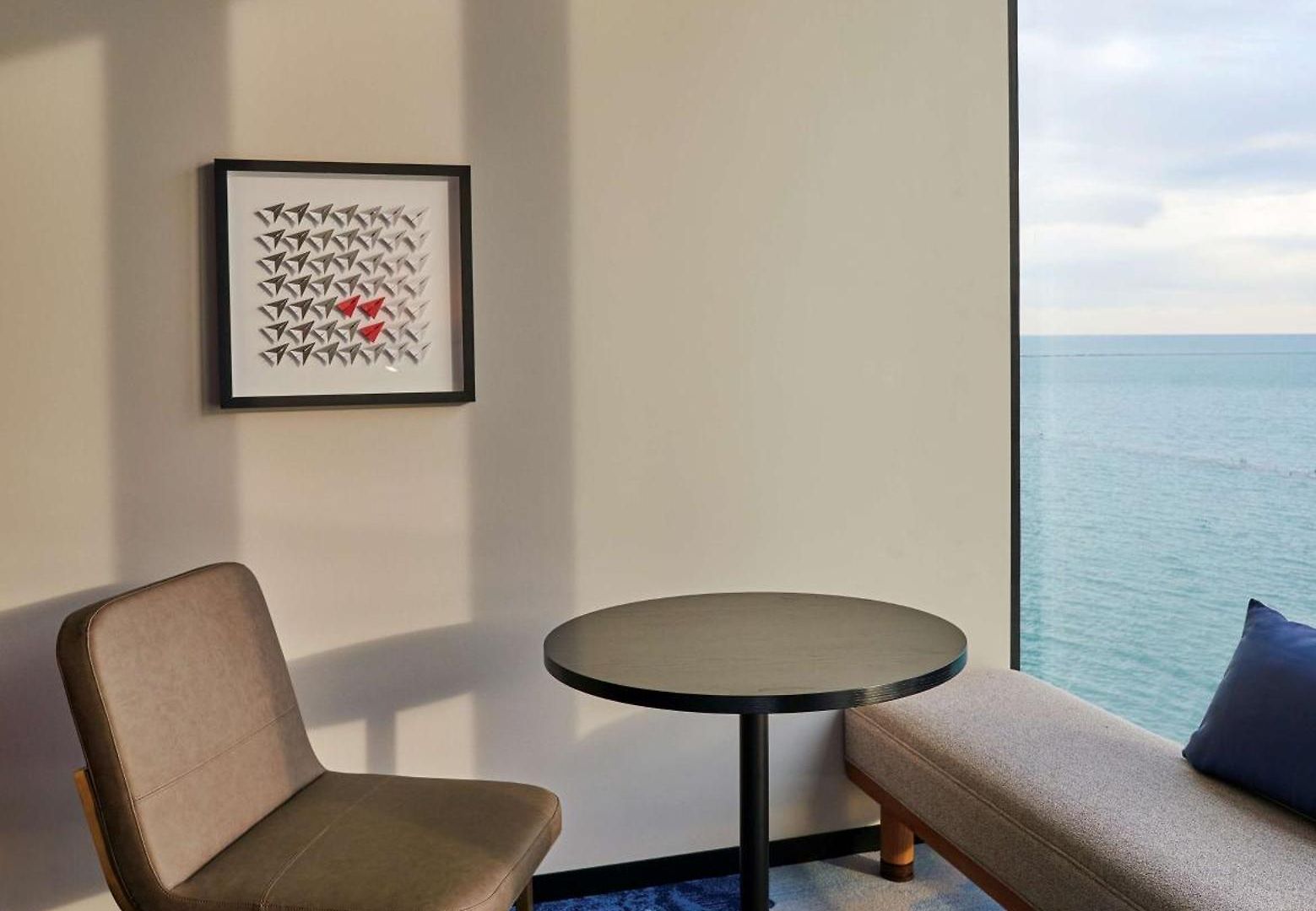 Hotel Sable At Navy Pier Chicago, Curio Collection By Hilton 4*