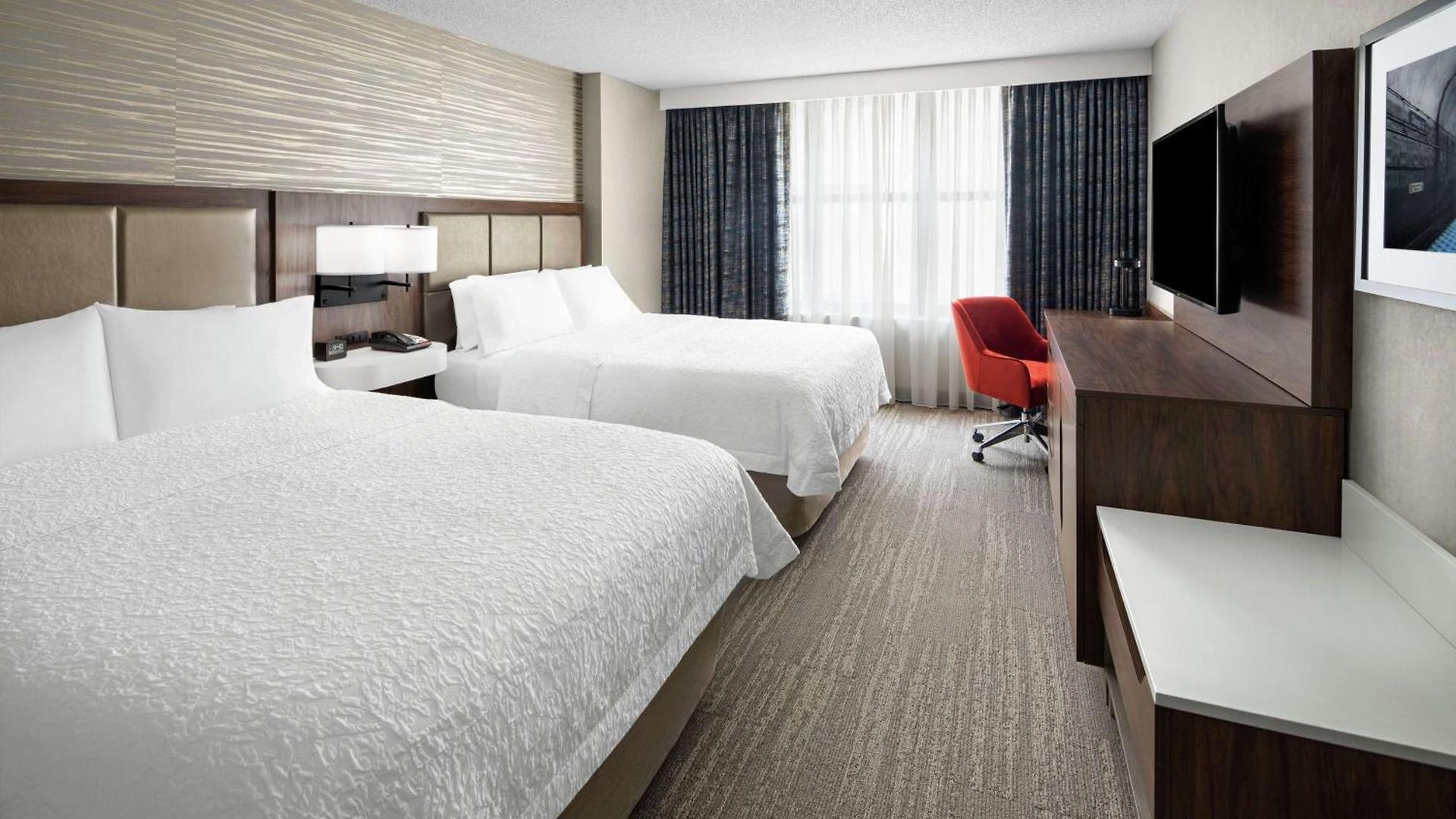 Hotel Hampton & Chicago-downtown