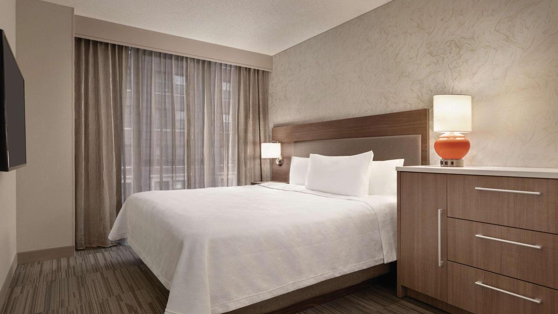 Home2 By Hilton River North Hotel 3*
