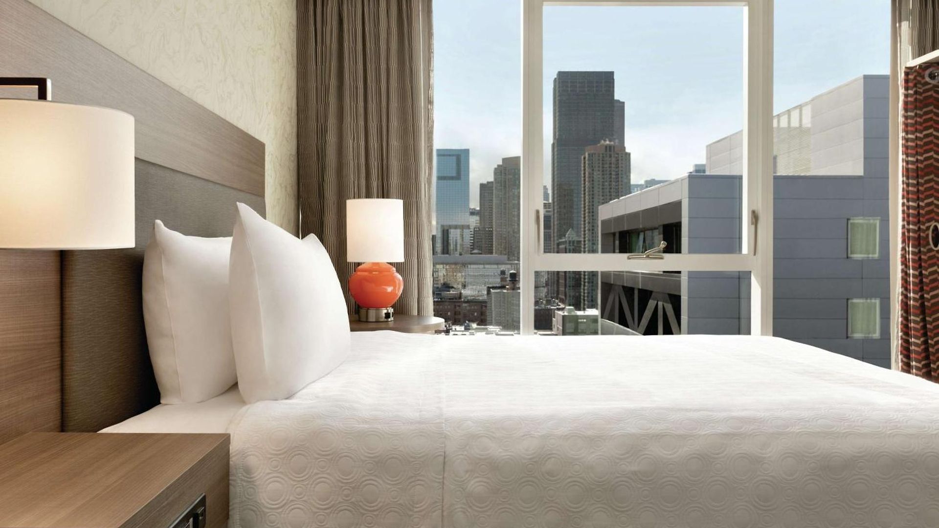 Home2 By Hilton River North Hotel Chicago