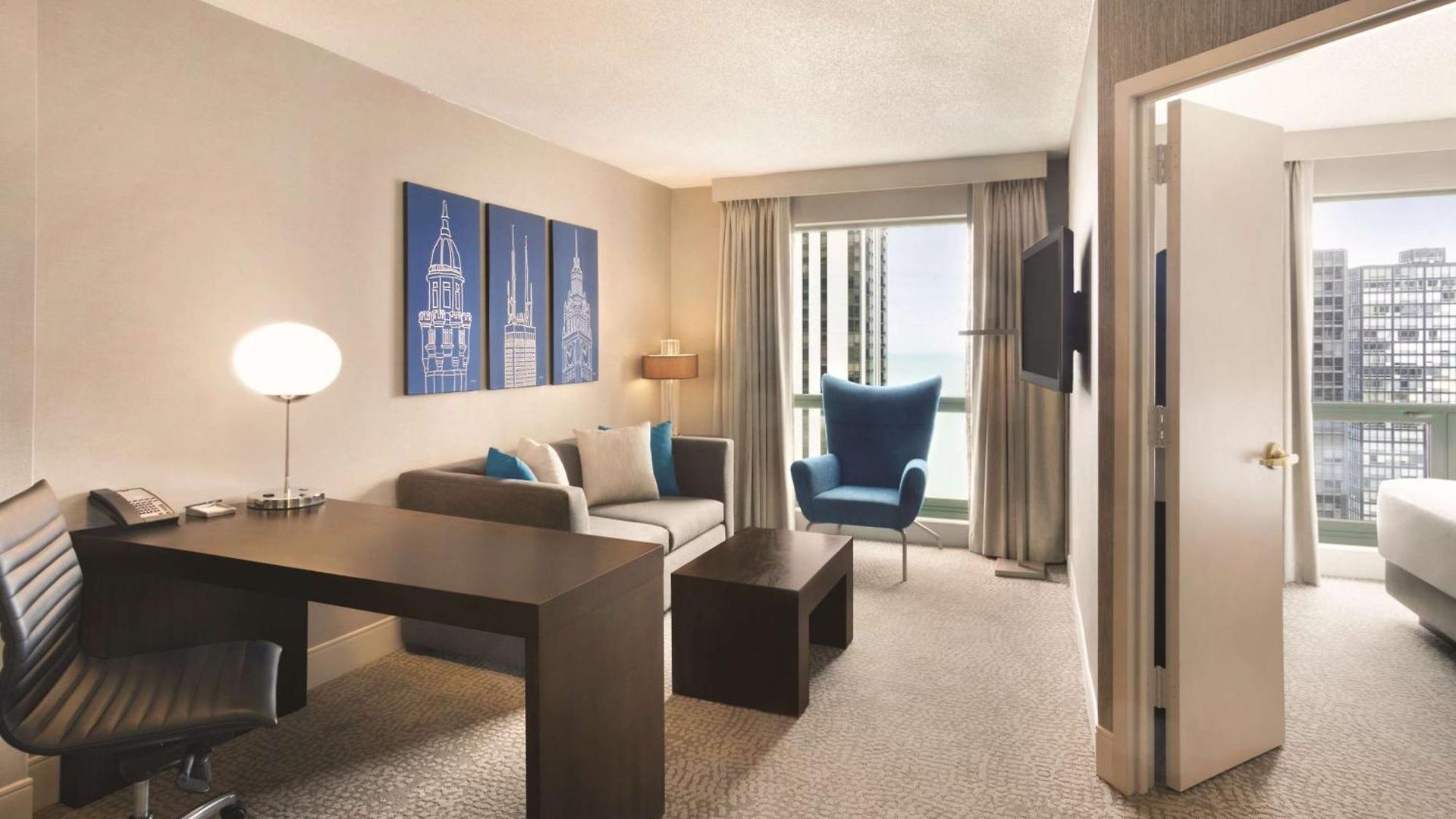 Hilton Magnificent Mile