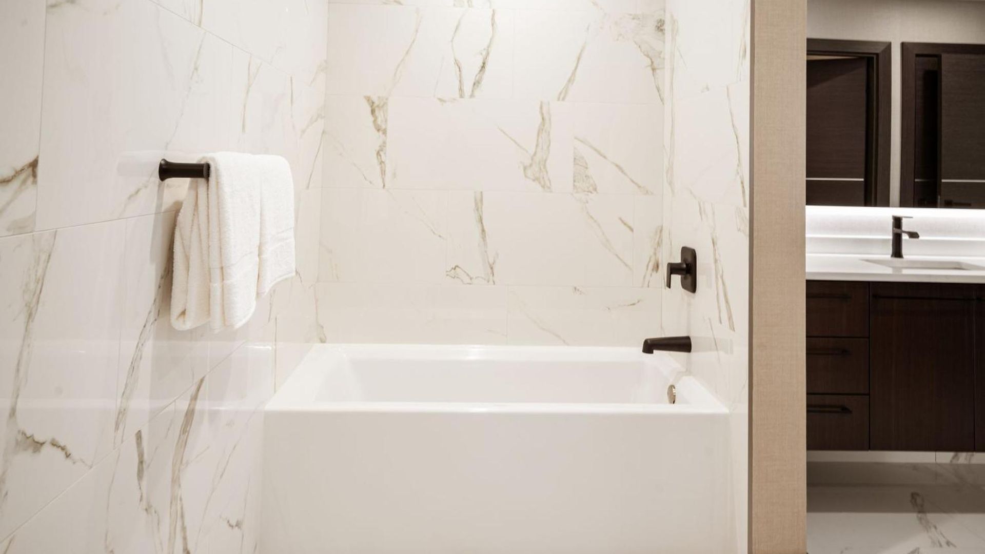 Hotel Springhill By Marriott Chinatown 3*
