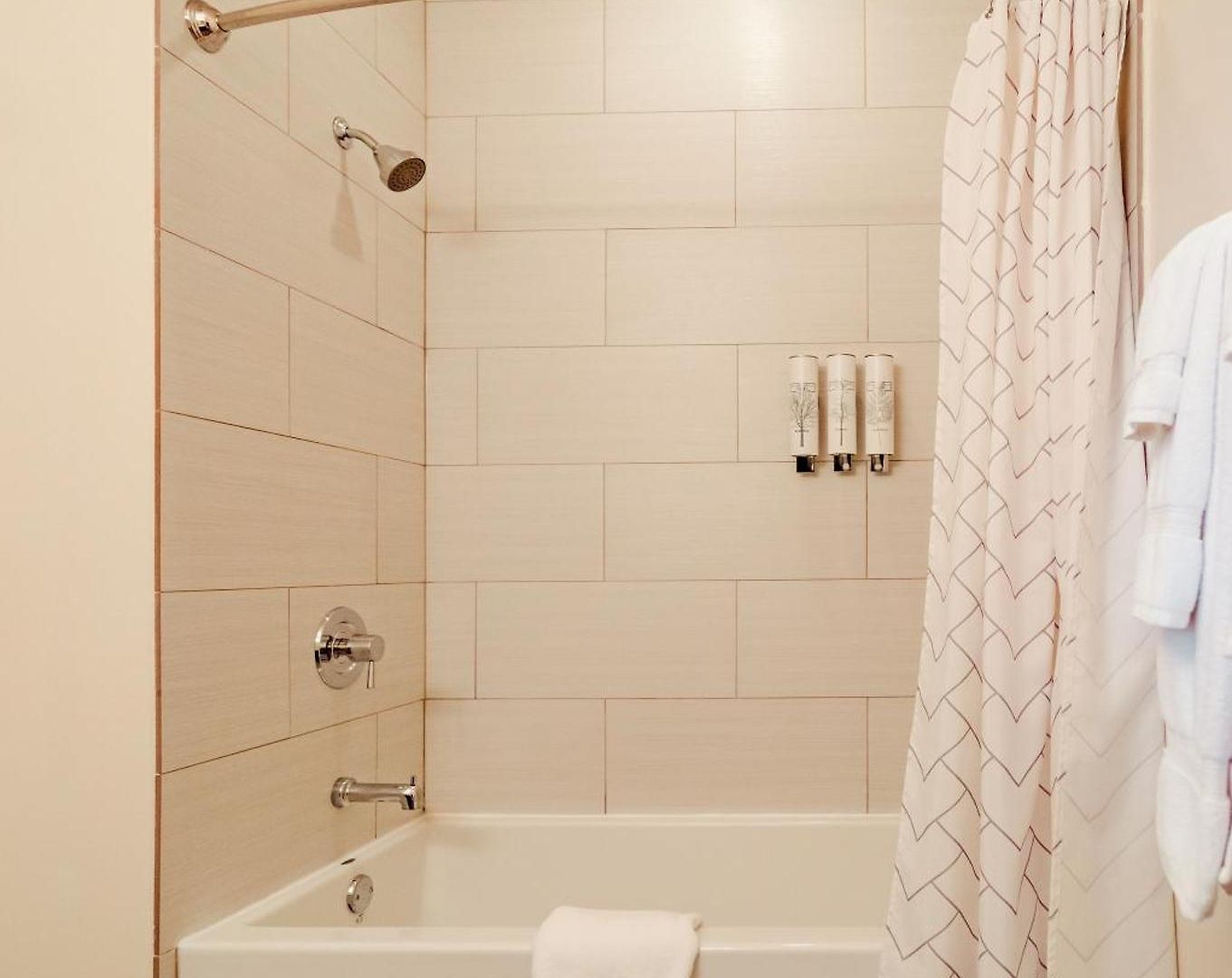 The 4* Chicago