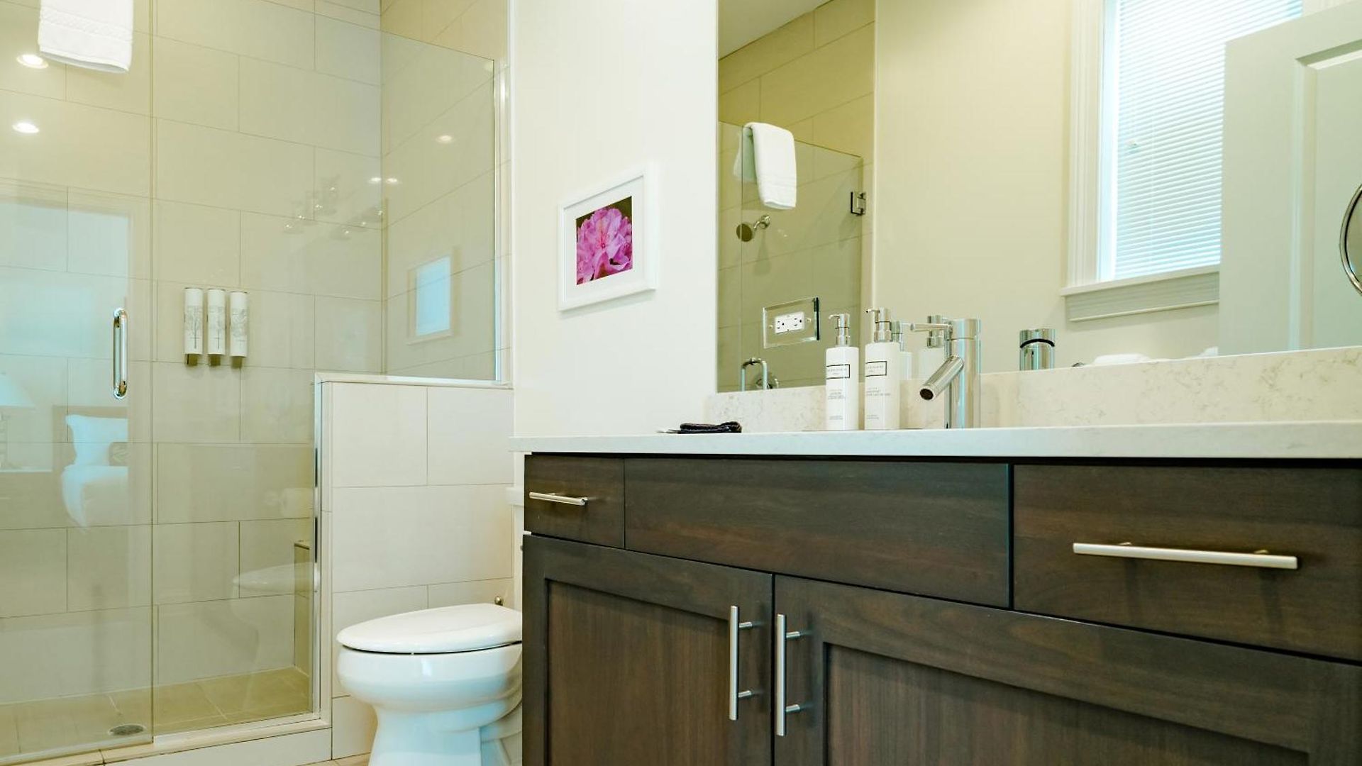 Hotel The 4*