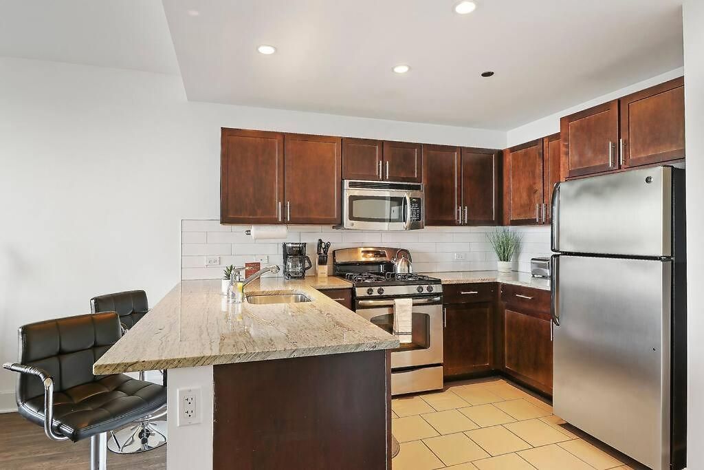 Apartment 1br Chic & Elite In Hyde Park - Shoreland 714 *