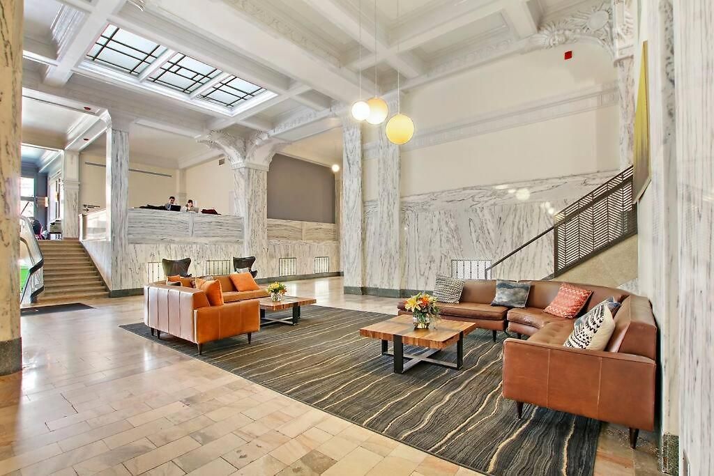 1br Modern In - Del Prado 811 *