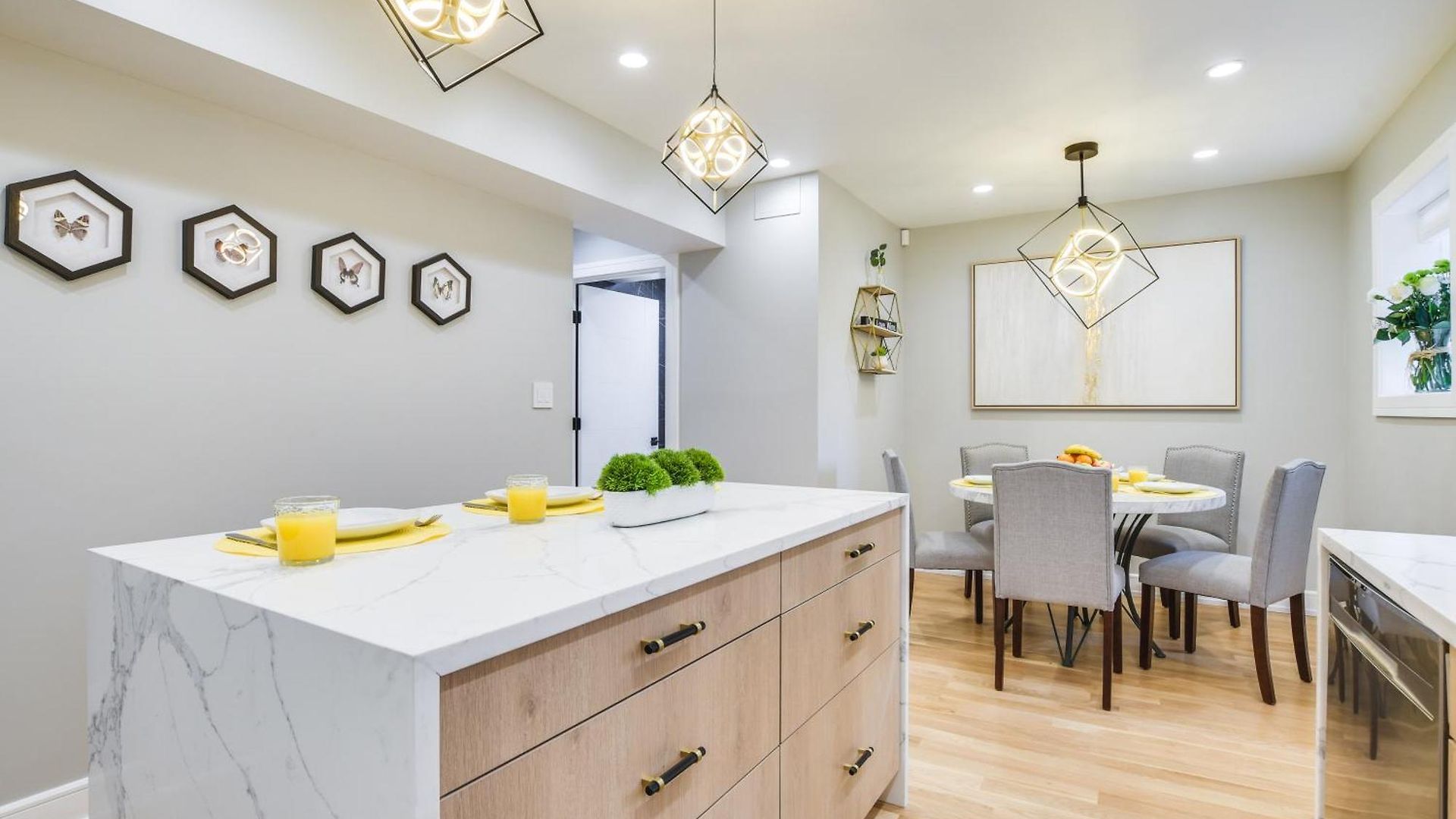 Holiday home Stylish Retreat: Walk To Loyola