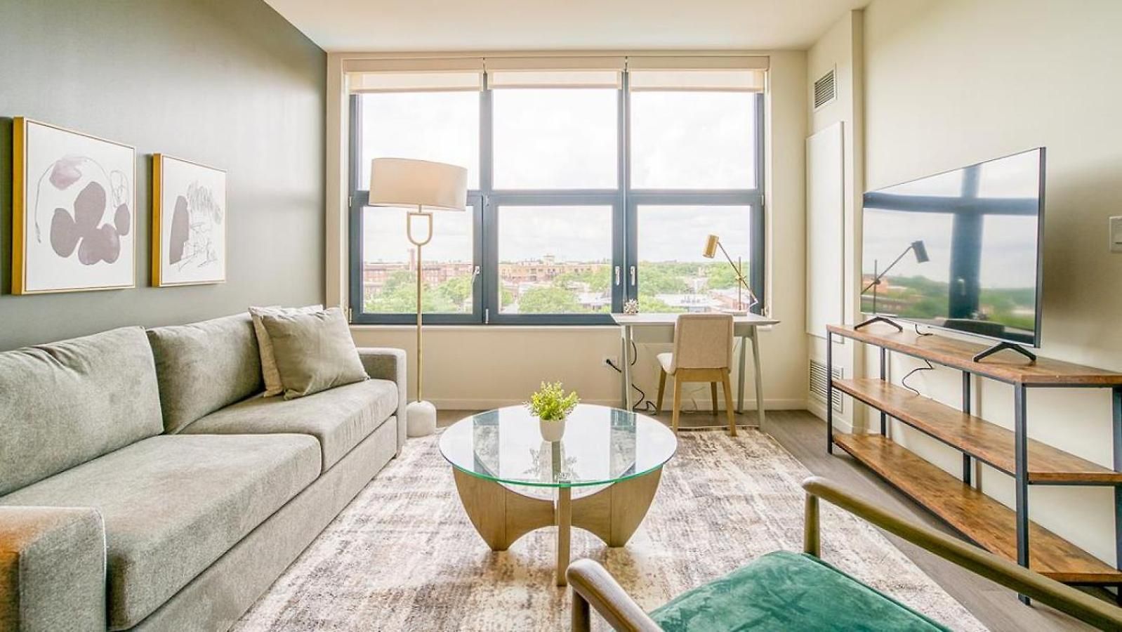 Apartment Landing Modern With Amazing Amenities