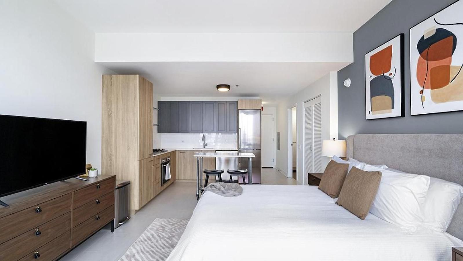 Landing Modern With Amazing Amenities