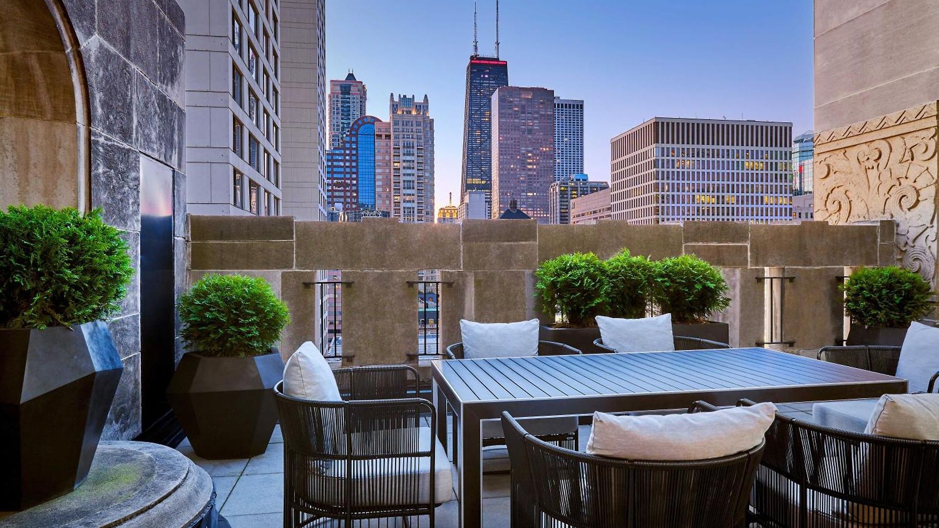 The Gwen, A Luxury Collection Hotel, Michigan Avenue Hotel