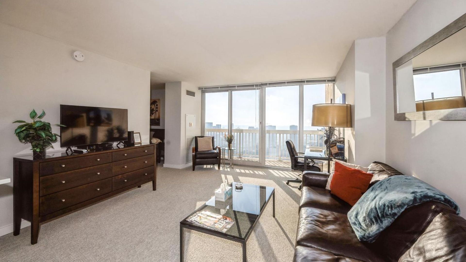 The Penthouse At Grand Plaza Aparthotel 4*