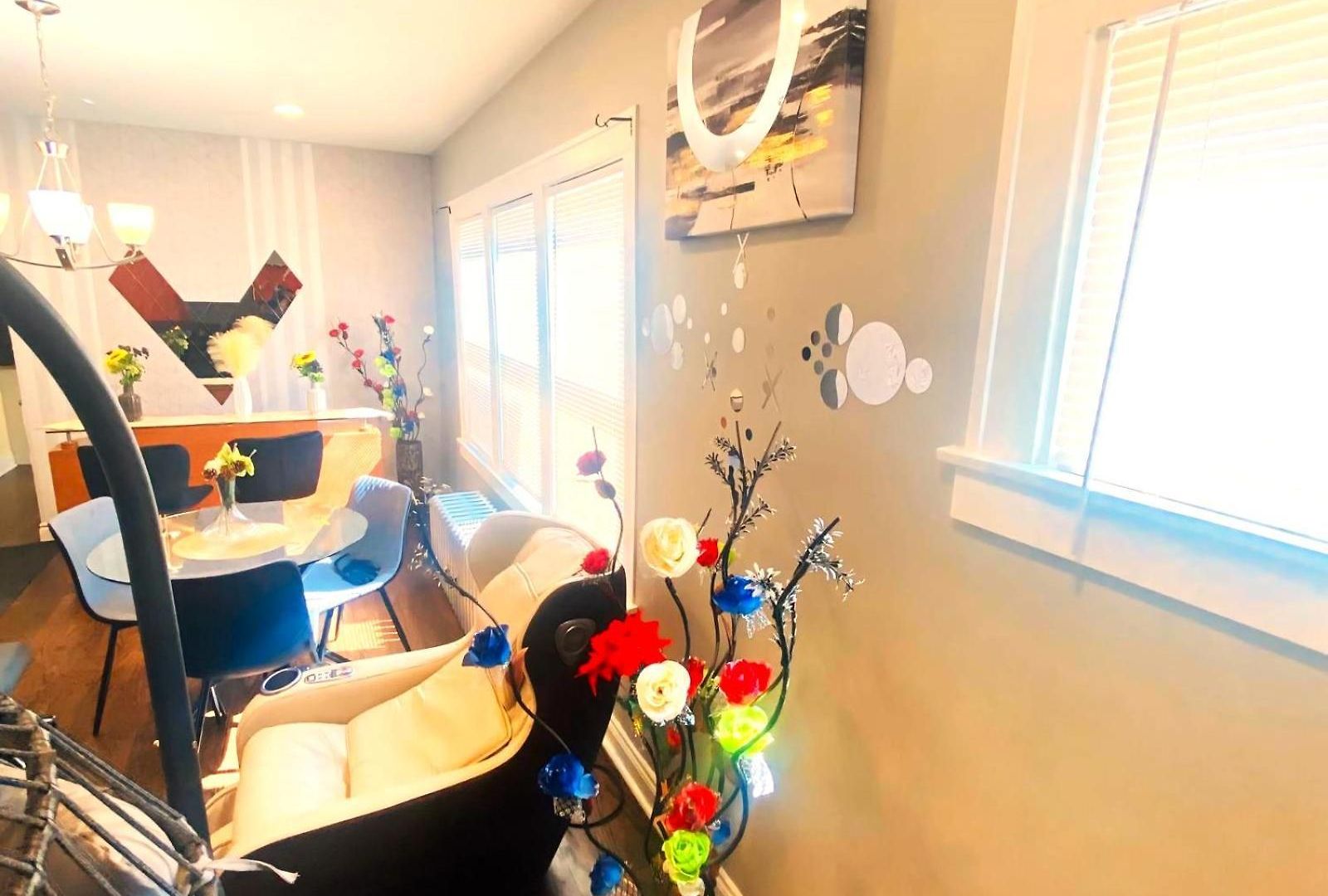 Fully Equipped Cozy 4/5 Br * Chicago