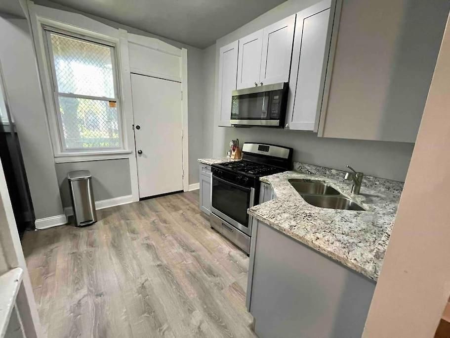 Cozy Luxury Apt~ Near Uchicago/hydepark/lakeshore Apartment *