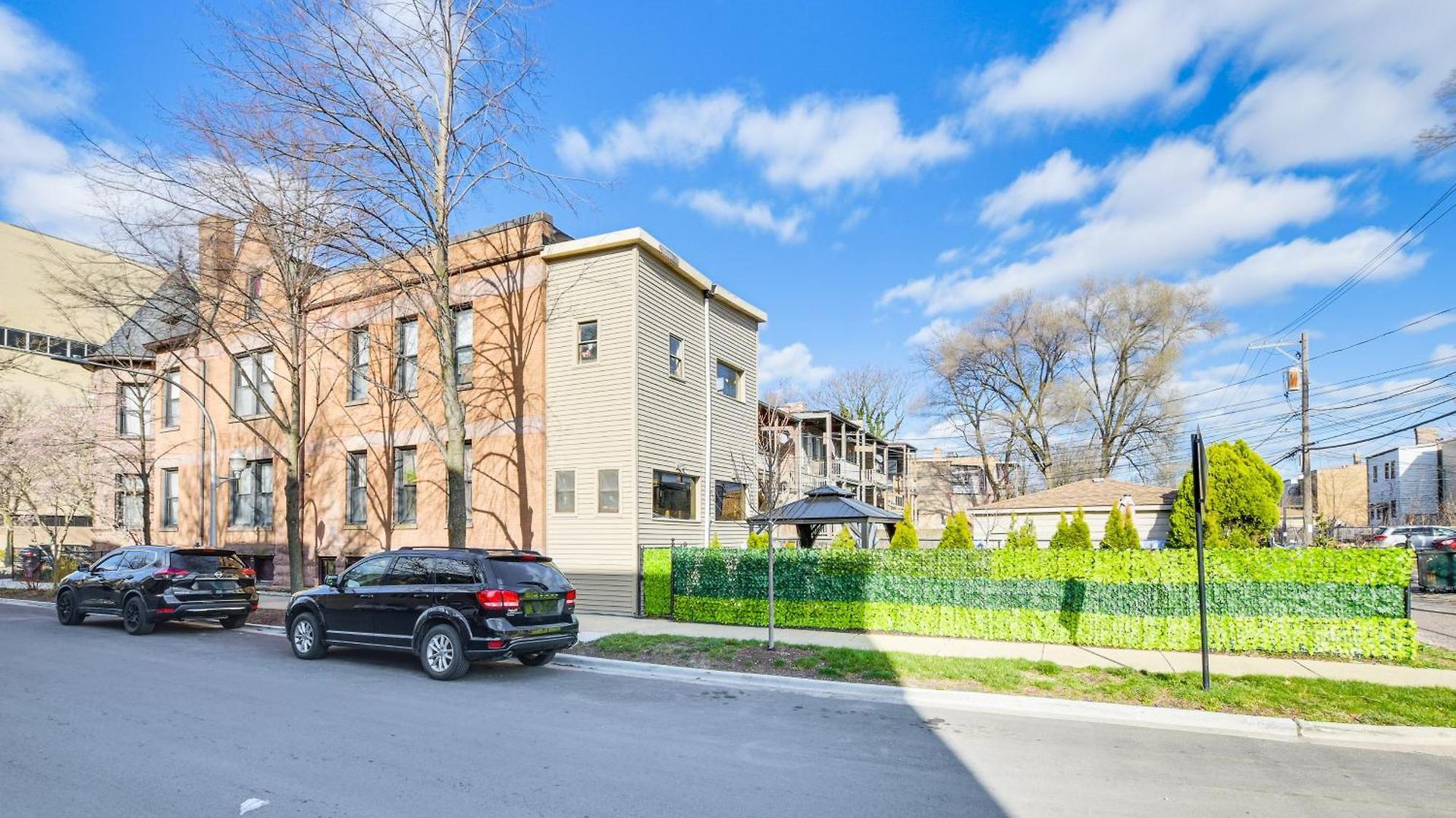 Victorian Mansion In Garfield Park