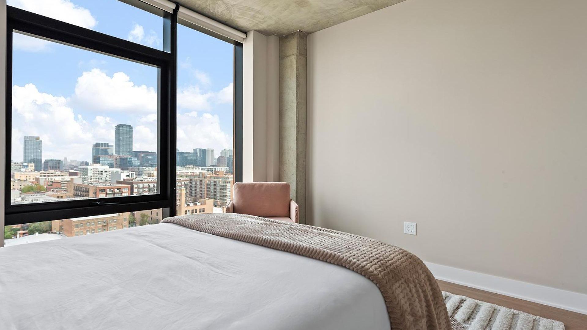 Apartment Sage Modern Near Union Park In West Loop Chicago