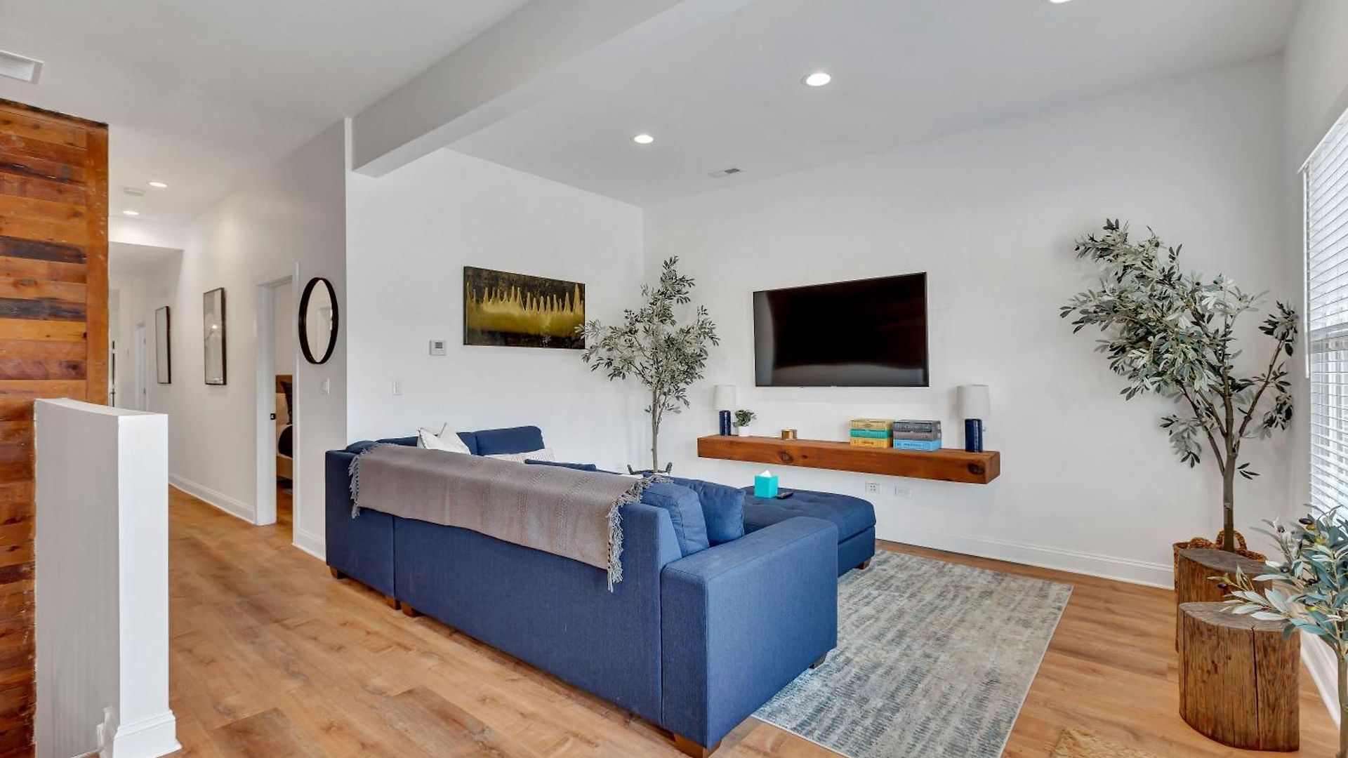 Bright Modern 4bd 2ba In The Heart Of Wrigleyville