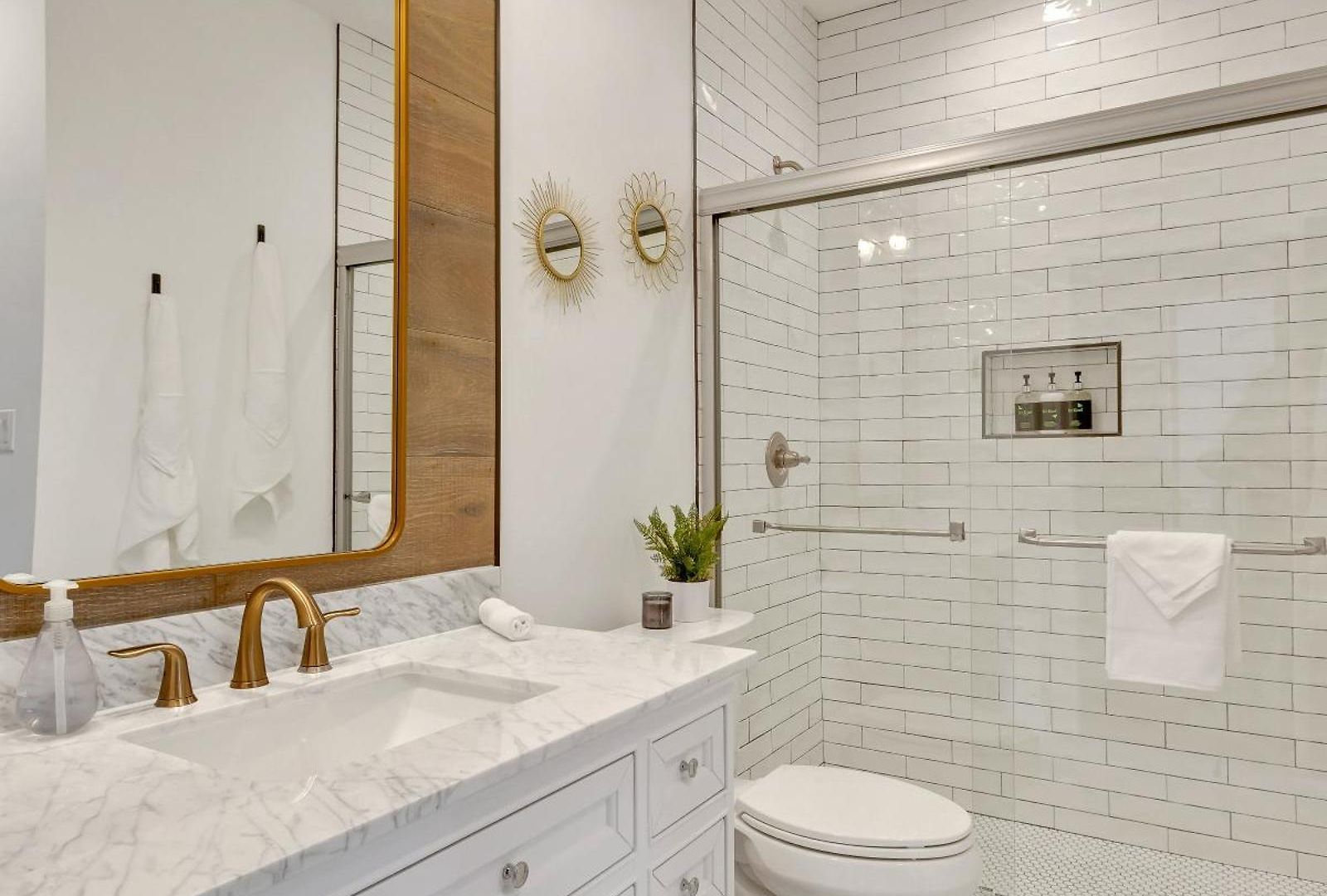 Bright Modern 4bd 2ba In The Heart Of Wrigleyville Apartment *