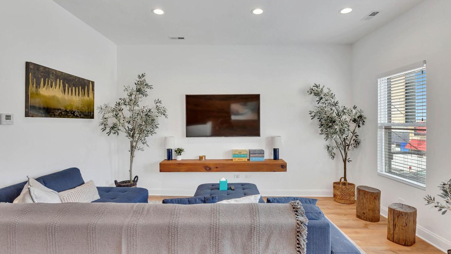 Bright Modern 4bd 2ba In The Heart Of Wrigleyville Apartment *
