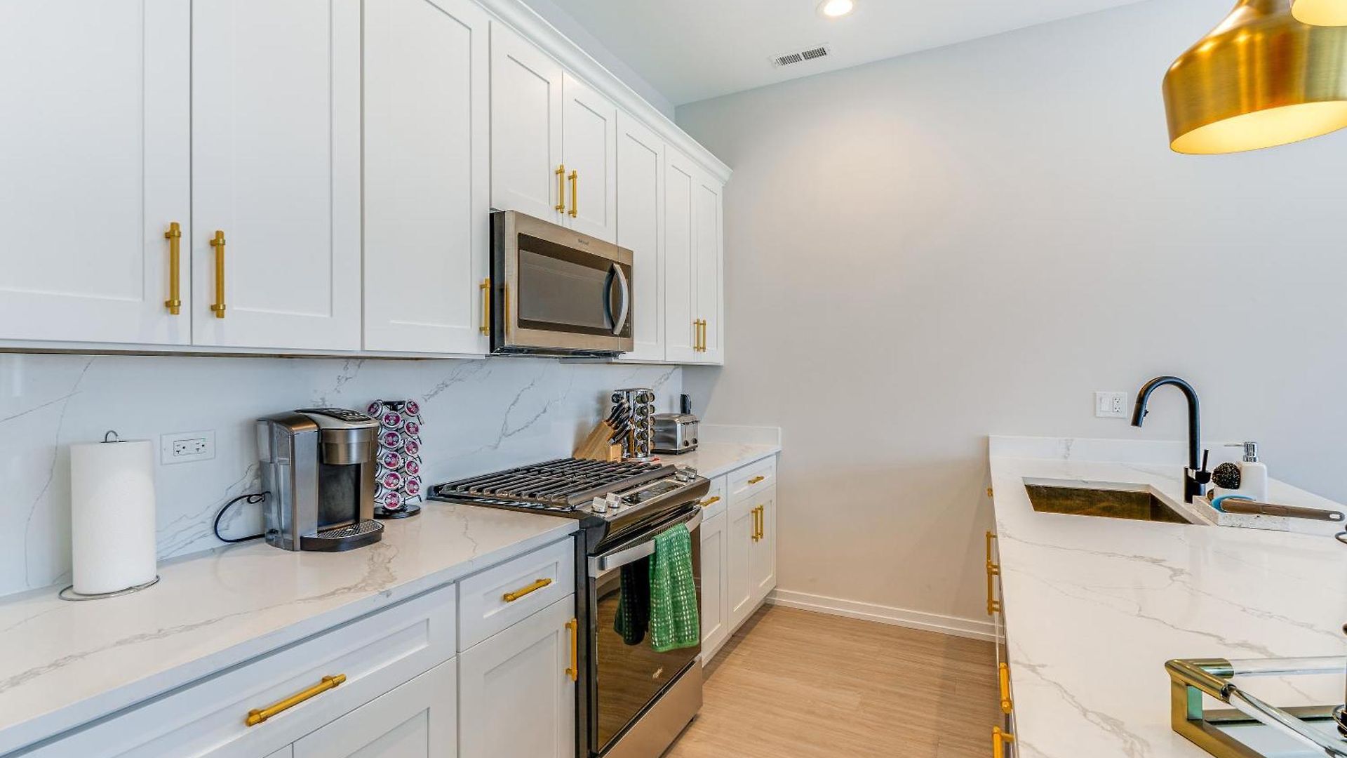 Apartment 7 Mi To Downtown Luxe