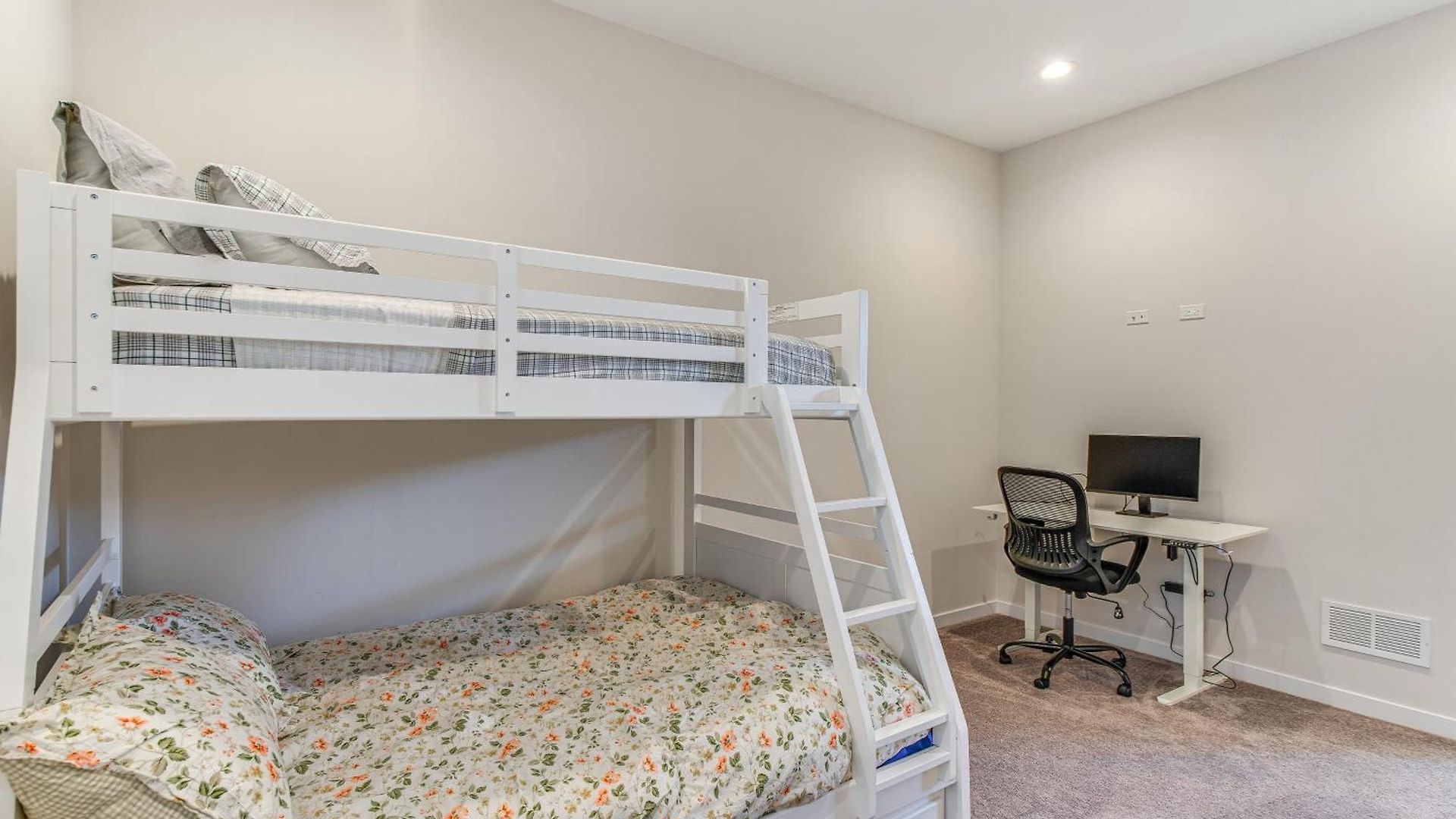 Apartment 7 Mi To Downtown Luxe