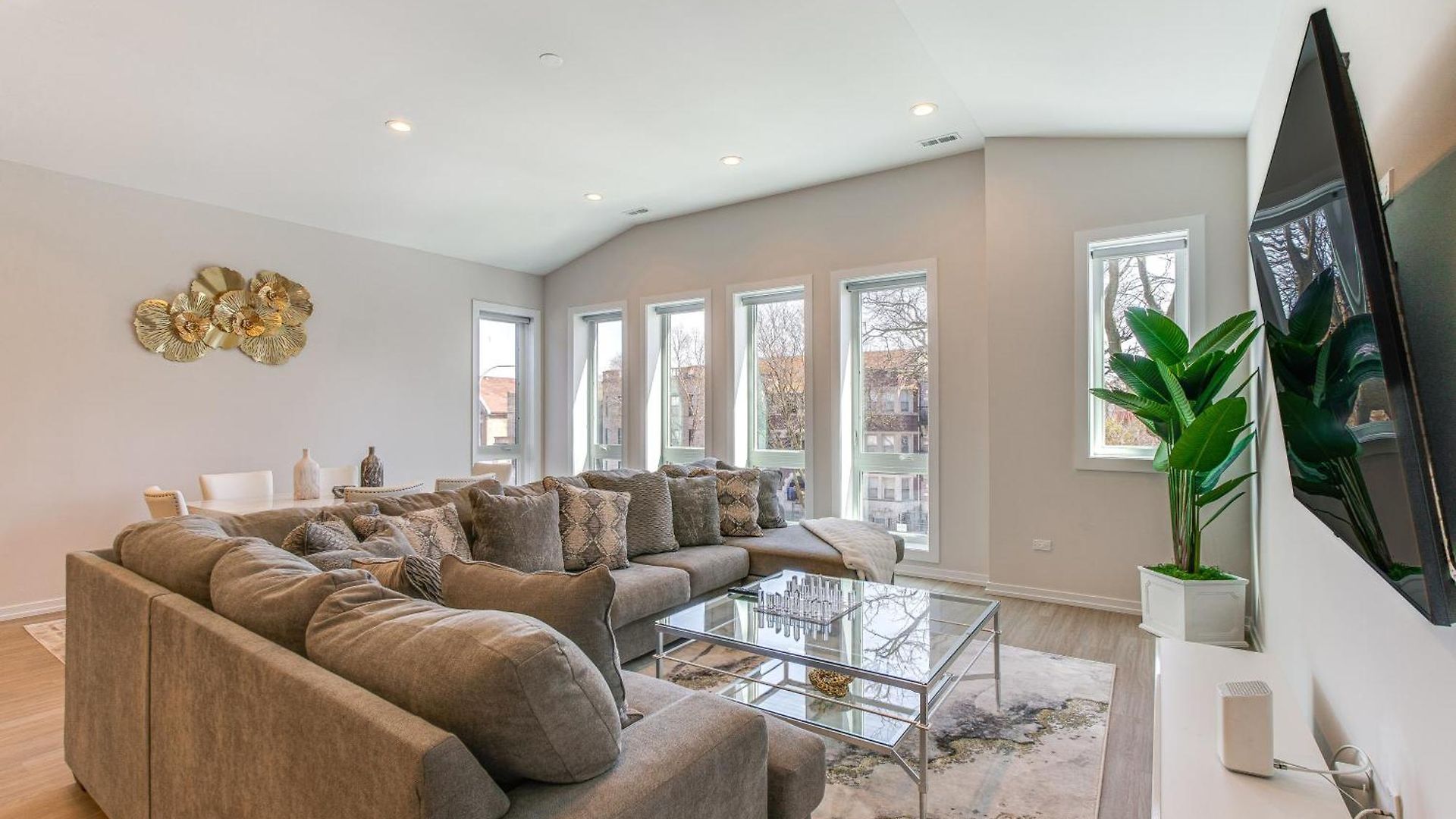 7 Mi To Downtown Luxe Apartment *