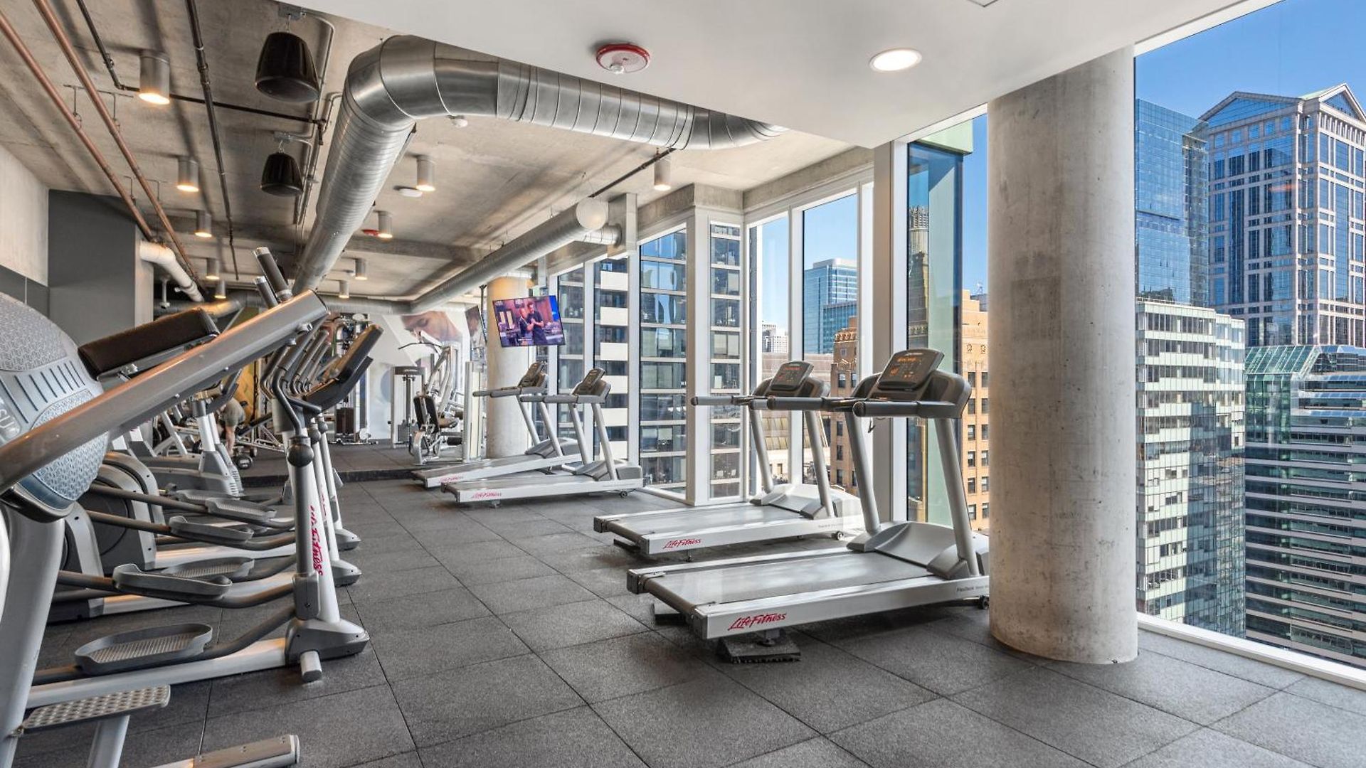 Linea Luxury Living With Indoor Pool And Rooftop Views In The Loop Apartment *