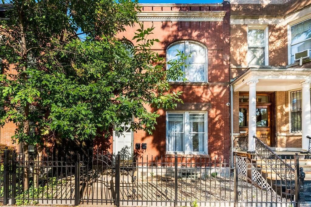 Apartment Lincoln Park 3 Bedroom Penthouse