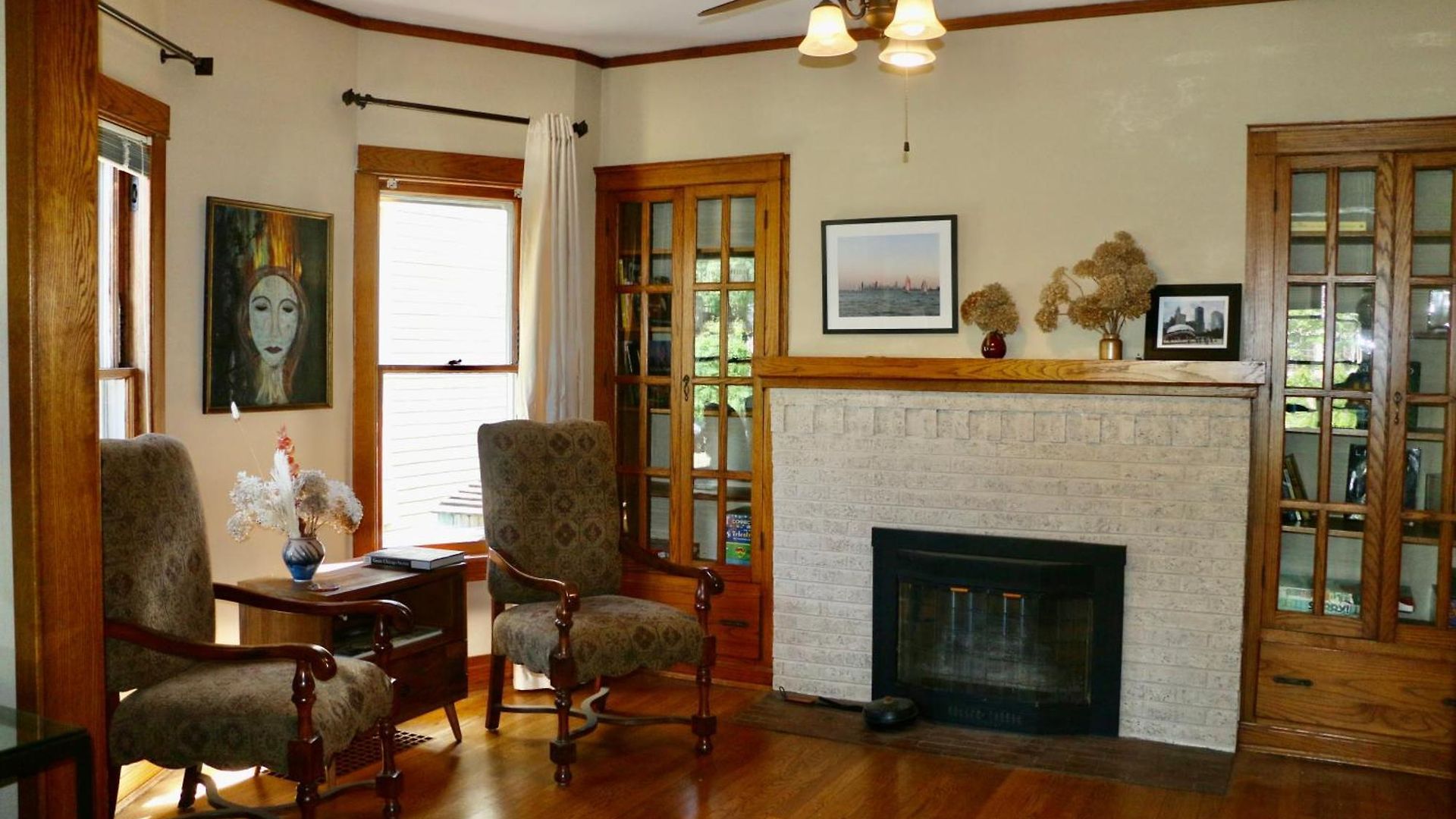 Holiday home Historic With Outdoor Hot Tub Near Downtown In Public Transportation Hub Chicago
