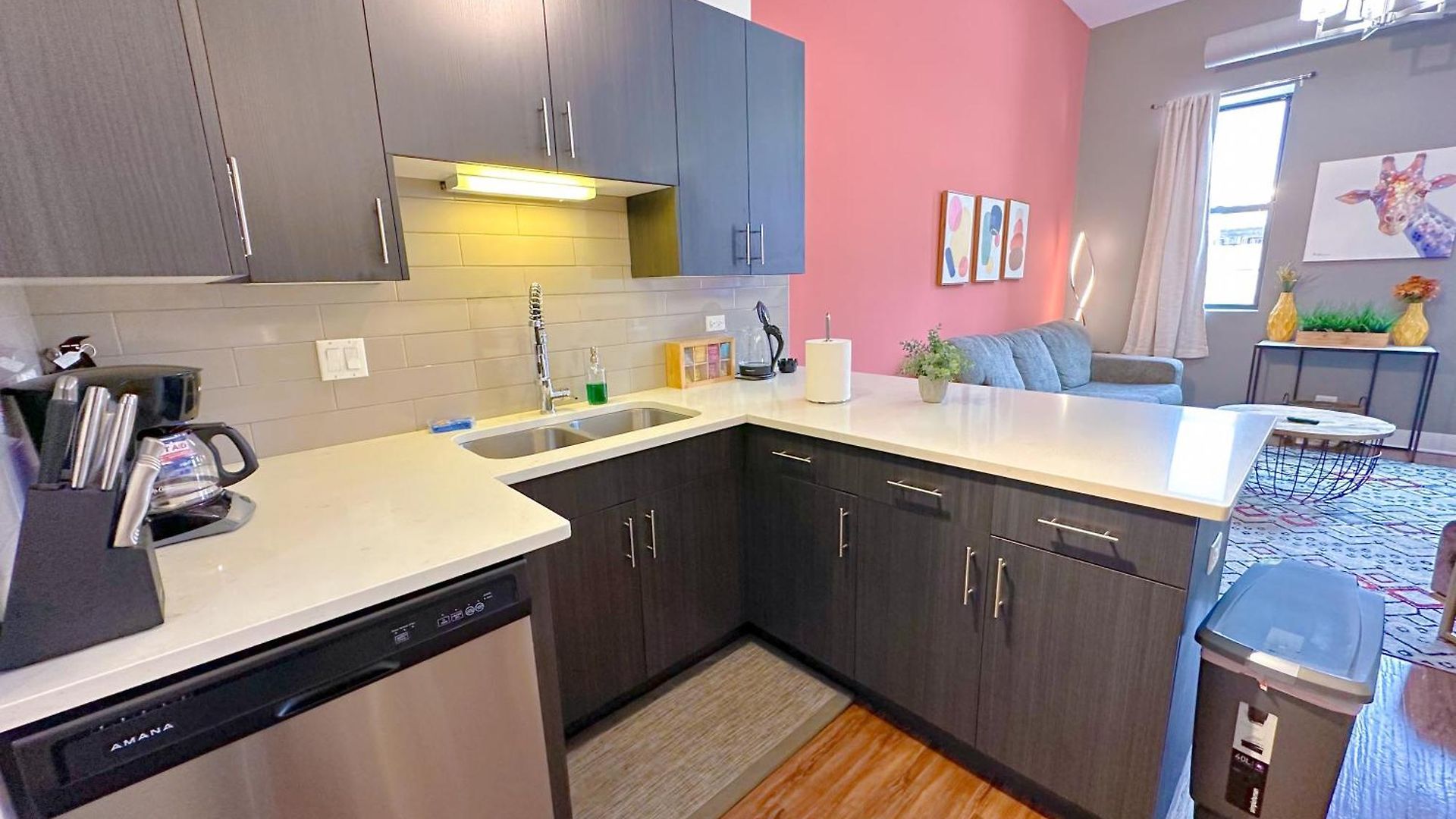 Spacious 420-friendly 2br Retreat Near Mccormick Place, Grant Park And Soldier Field * Chicago