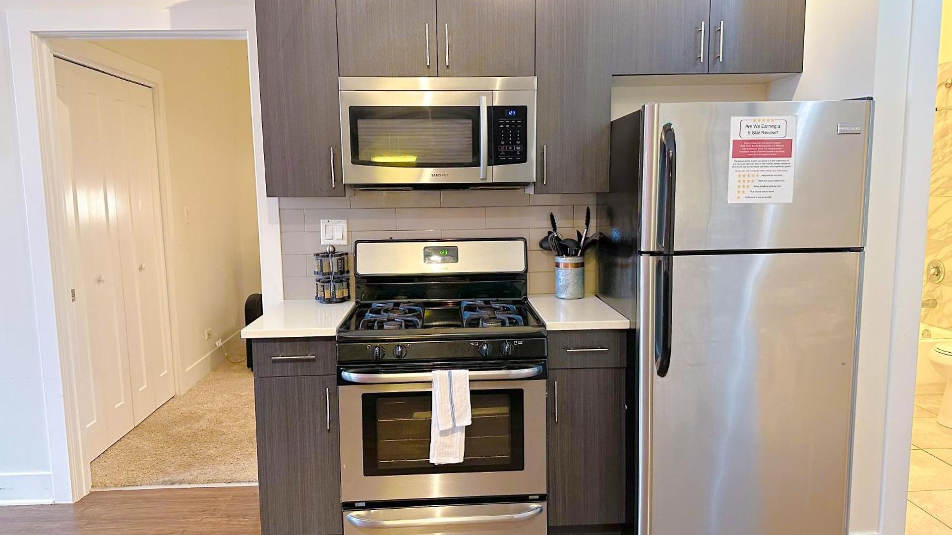 Spacious 420-friendly 2br Retreat Near Mccormick Place, Grant Park And Soldier Field