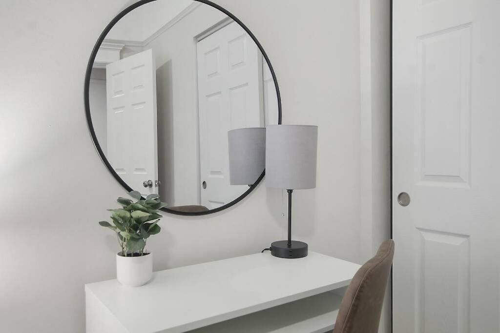 3br Vibrant In Hyde Park - Bstone 5310-1 Apartment Chicago