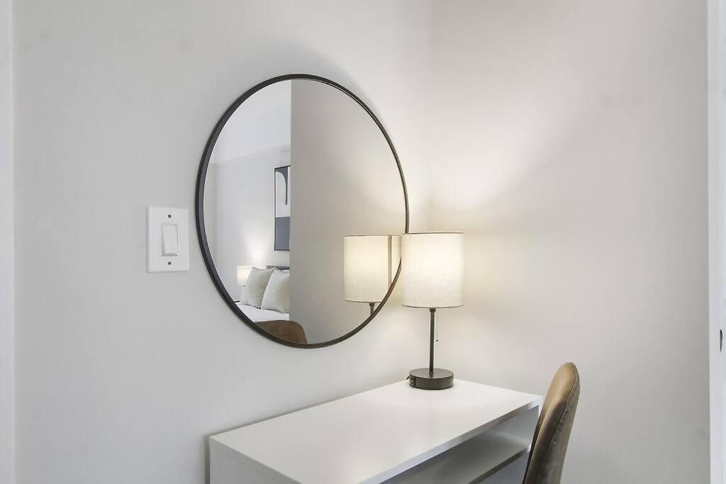 3br Vibrant In Hyde Park - Bstone 5310-1 * Chicago
