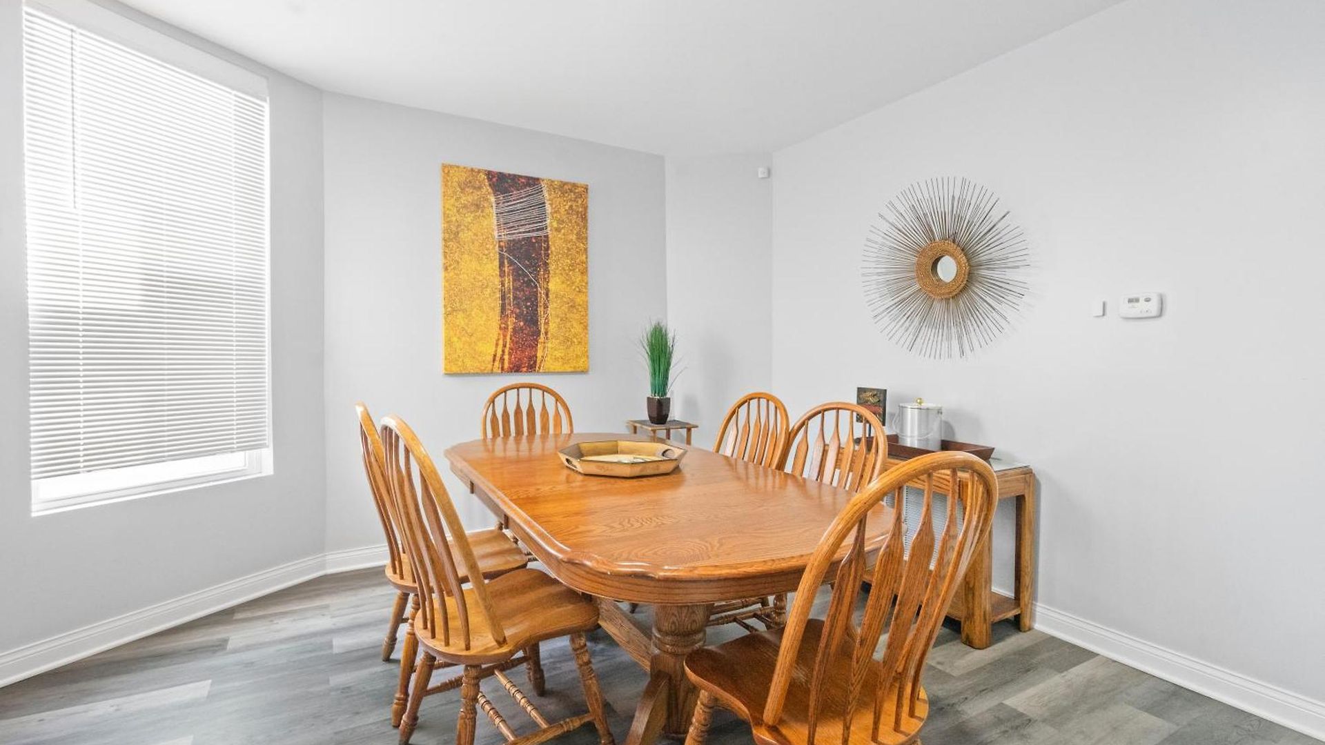 Newly Rehabbed Greystone With 2 Private Apartments, Backyard, Garage, Laundry, Close To Expressway * Chicago