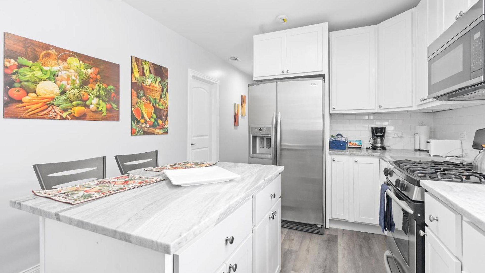 Newly Rehabbed Greystone With 2 Private Apartments, Backyard, Garage, Laundry, Close To Expressway