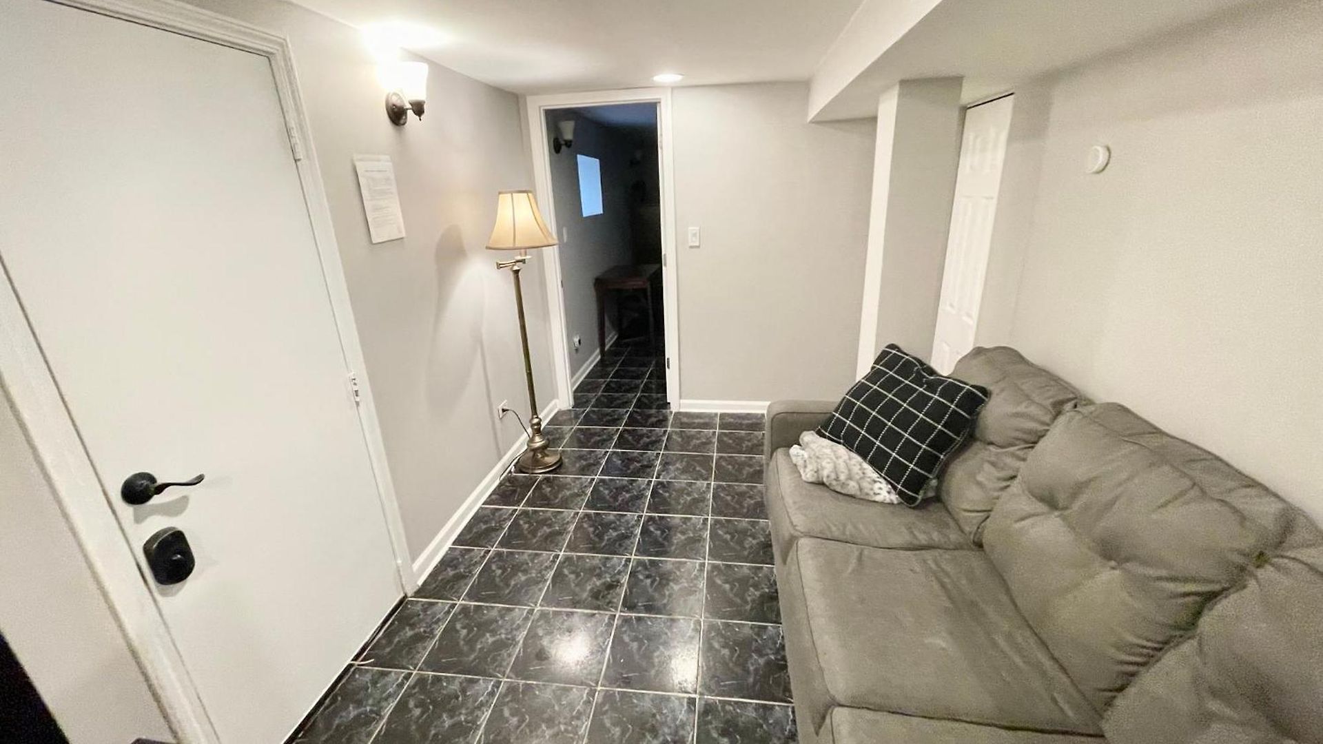 Close To Downtown - Free Parking